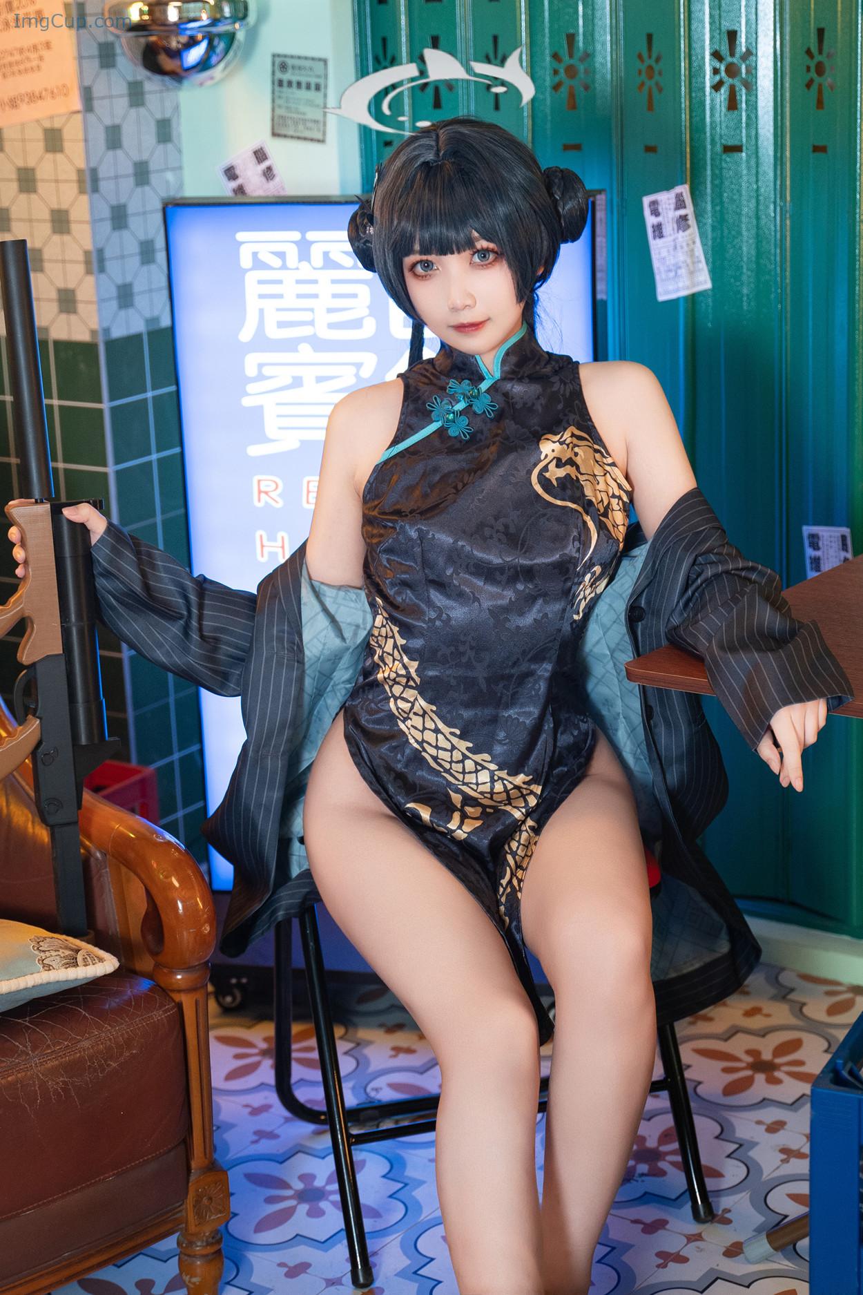 COS03V031_1.jpg COS03V031 1