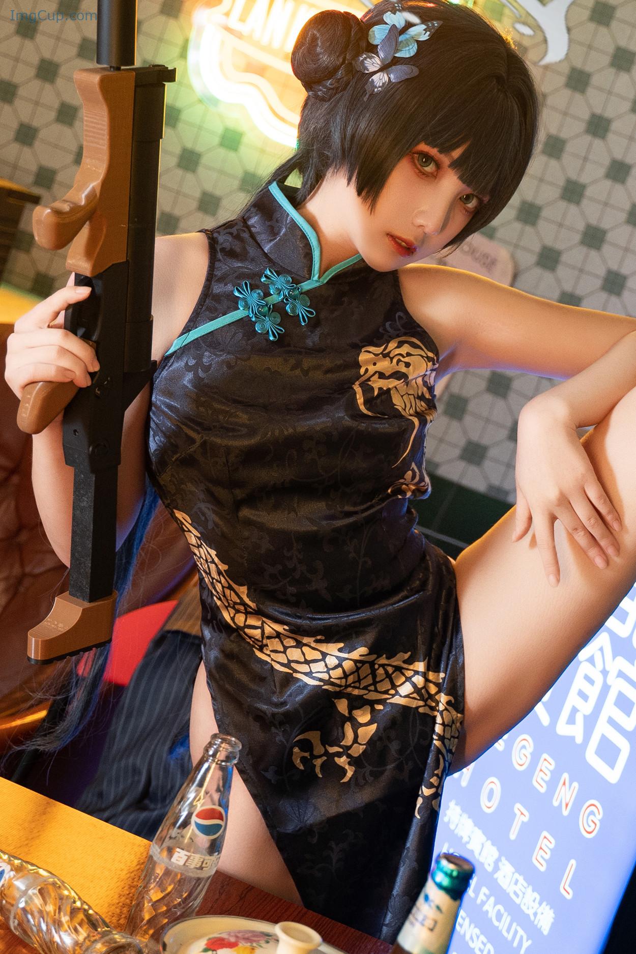 COS03V031_45.jpg COS03V031 45