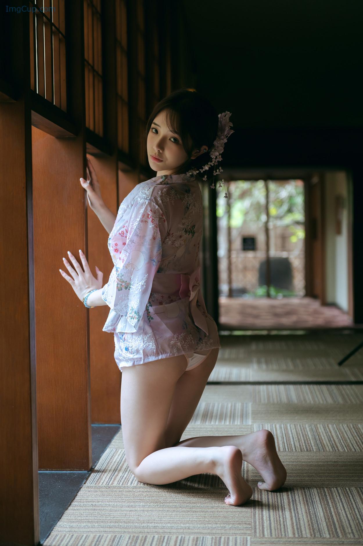 COS03V035_8.jpg COS03V035 8