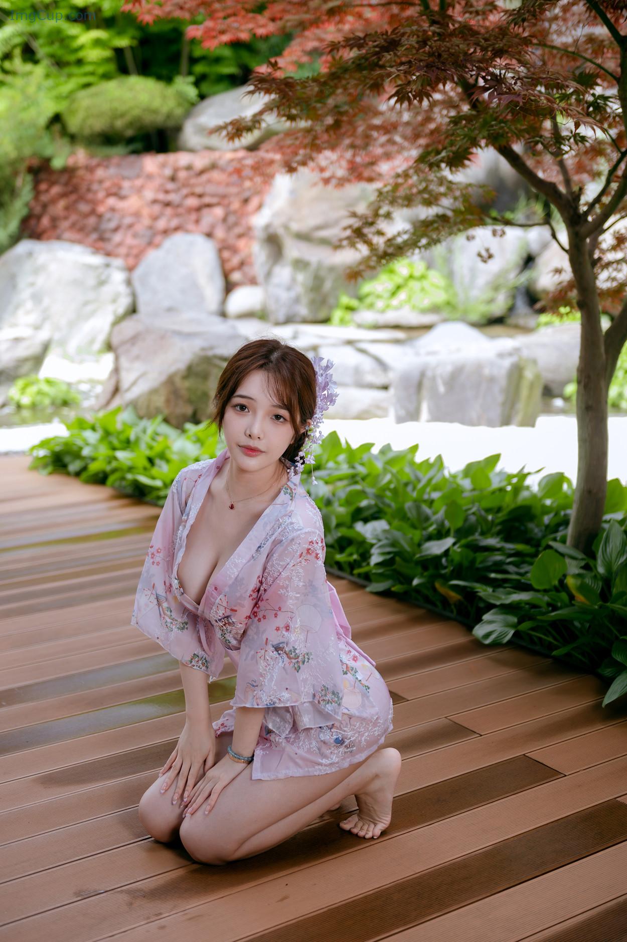 COS03V036_12.jpg COS03V036 12