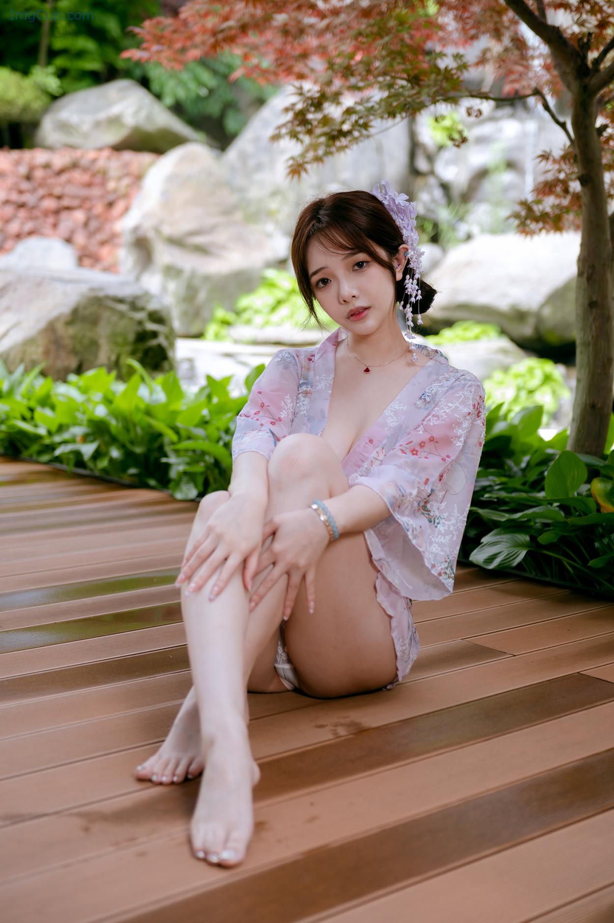 COS03V036_15.jpg COS03V036 15