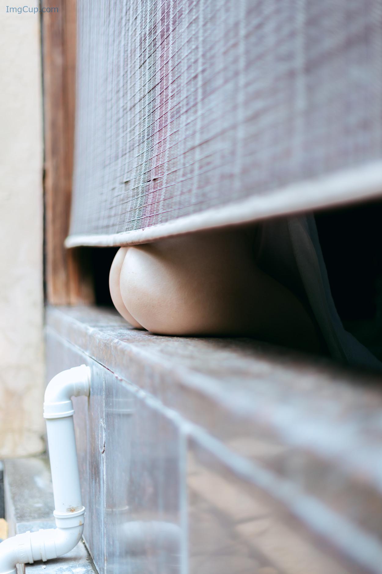 COS03V036_27.jpg COS03V036 27