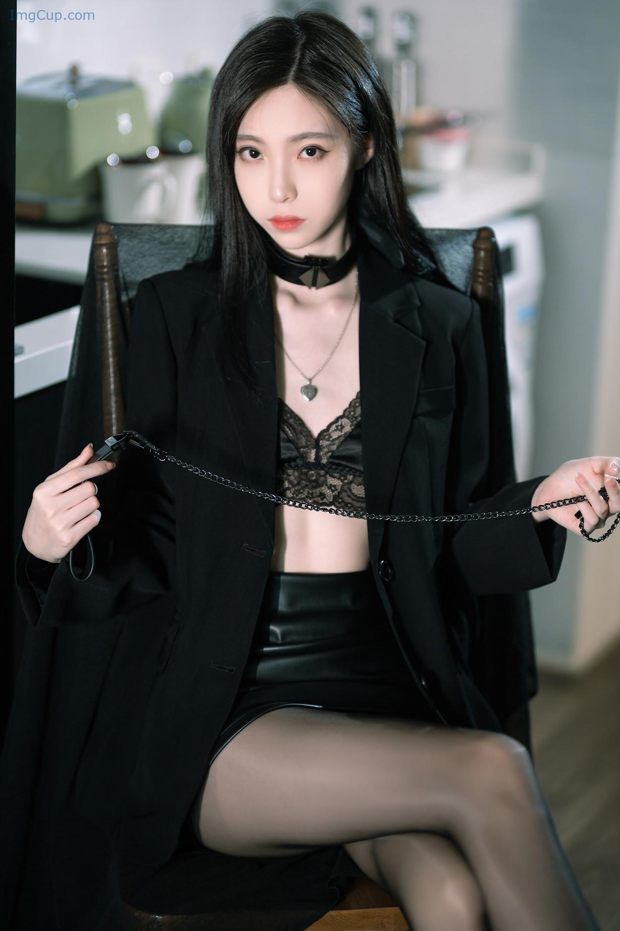 COS03V061_14.jpg COS03V061 14