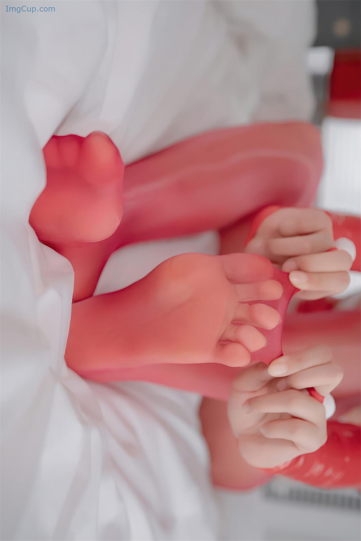 COS03V063_36.jpg COS03V063 36