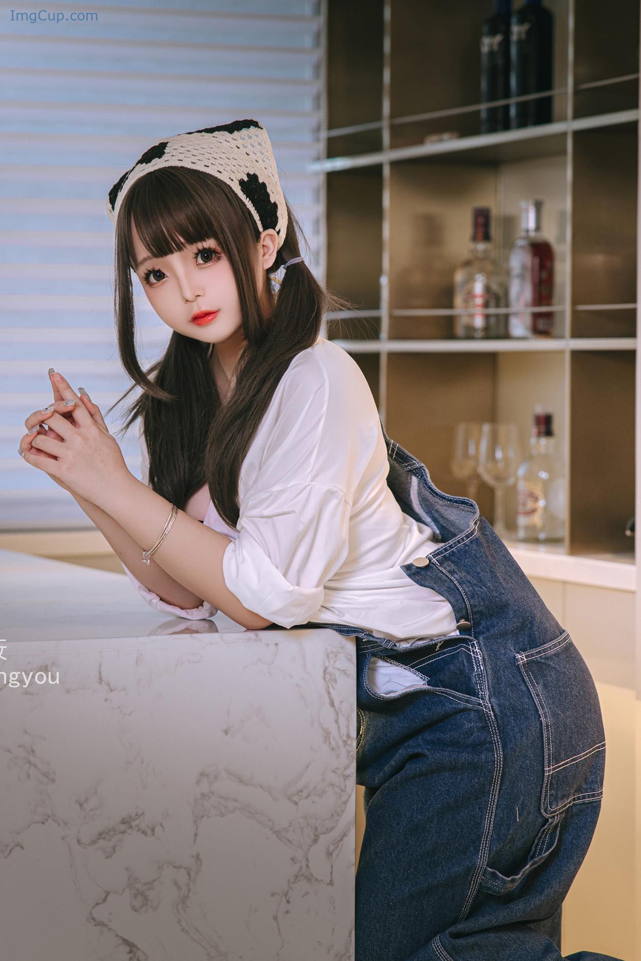 COS03V065_2.jpg COS03V065 2