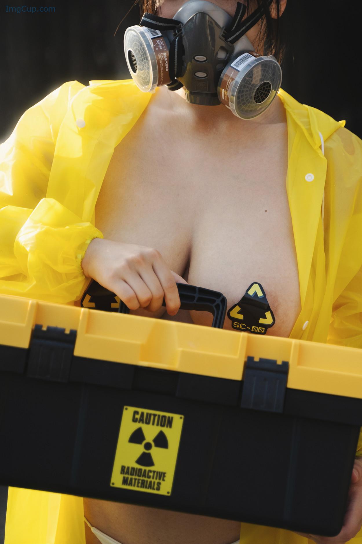 COS03V067_41.jpg COS03V067 41