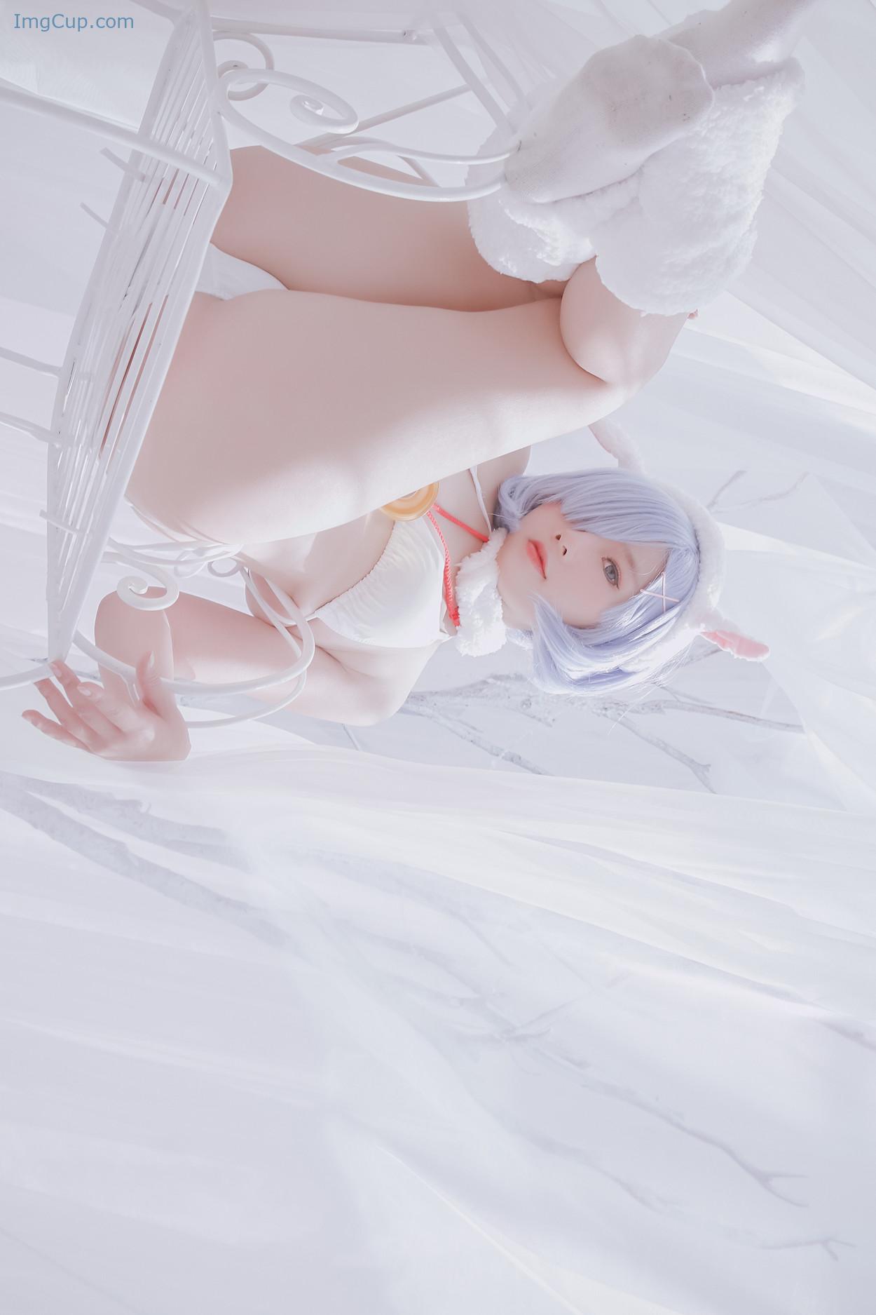 COS03V081_22.jpg COS03V081 22