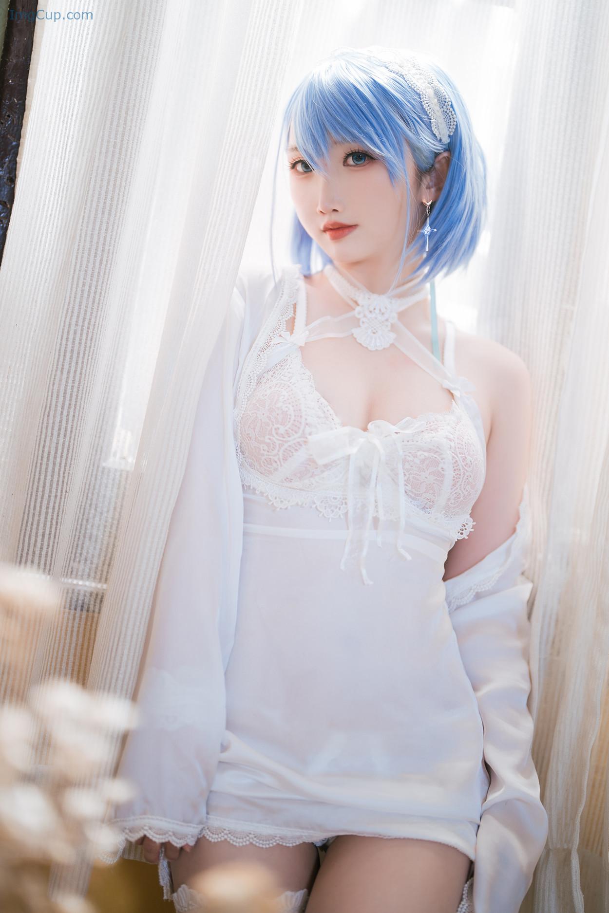 COS03V083_13.jpg COS03V083 13