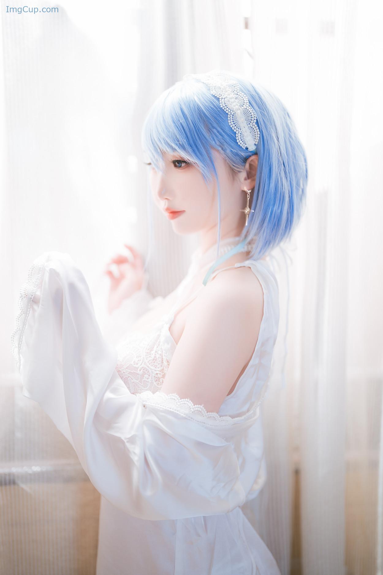 COS03V083_14.jpg COS03V083 14