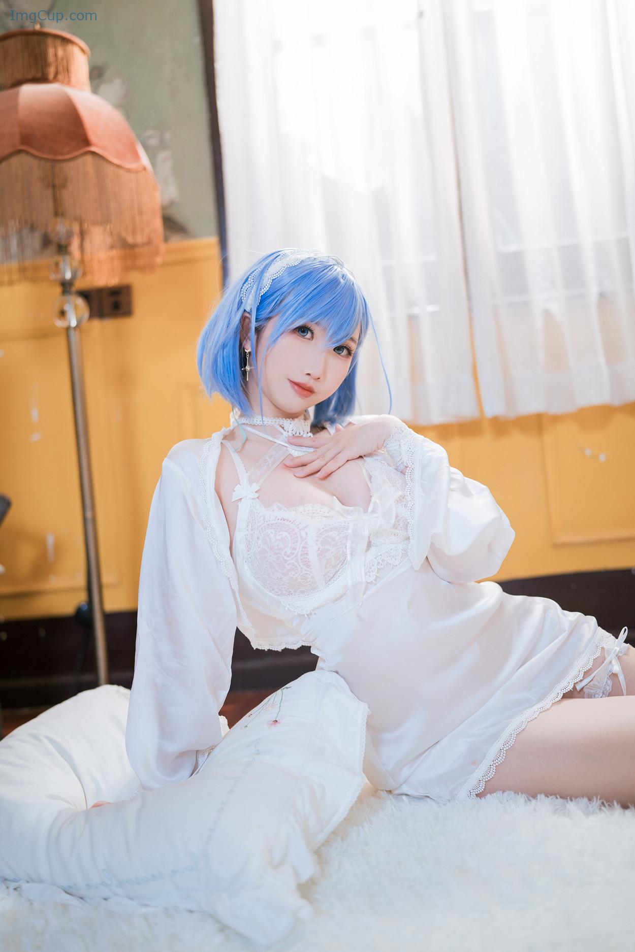 COS03V083_37.jpg COS03V083 37