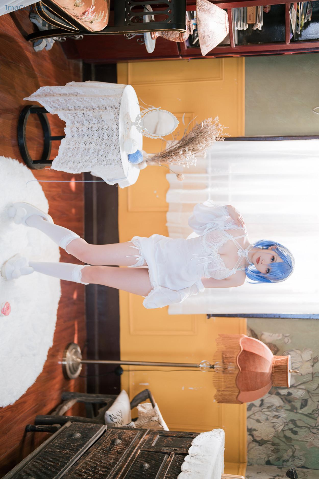 COS03V083_43.jpg COS03V083 43