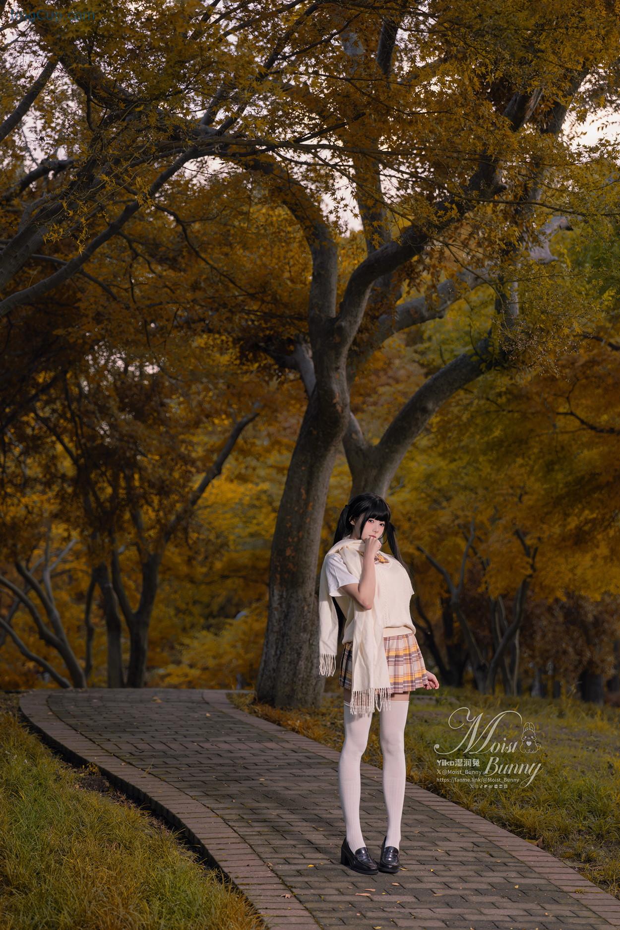 COS03V084_4.jpg COS03V084 4