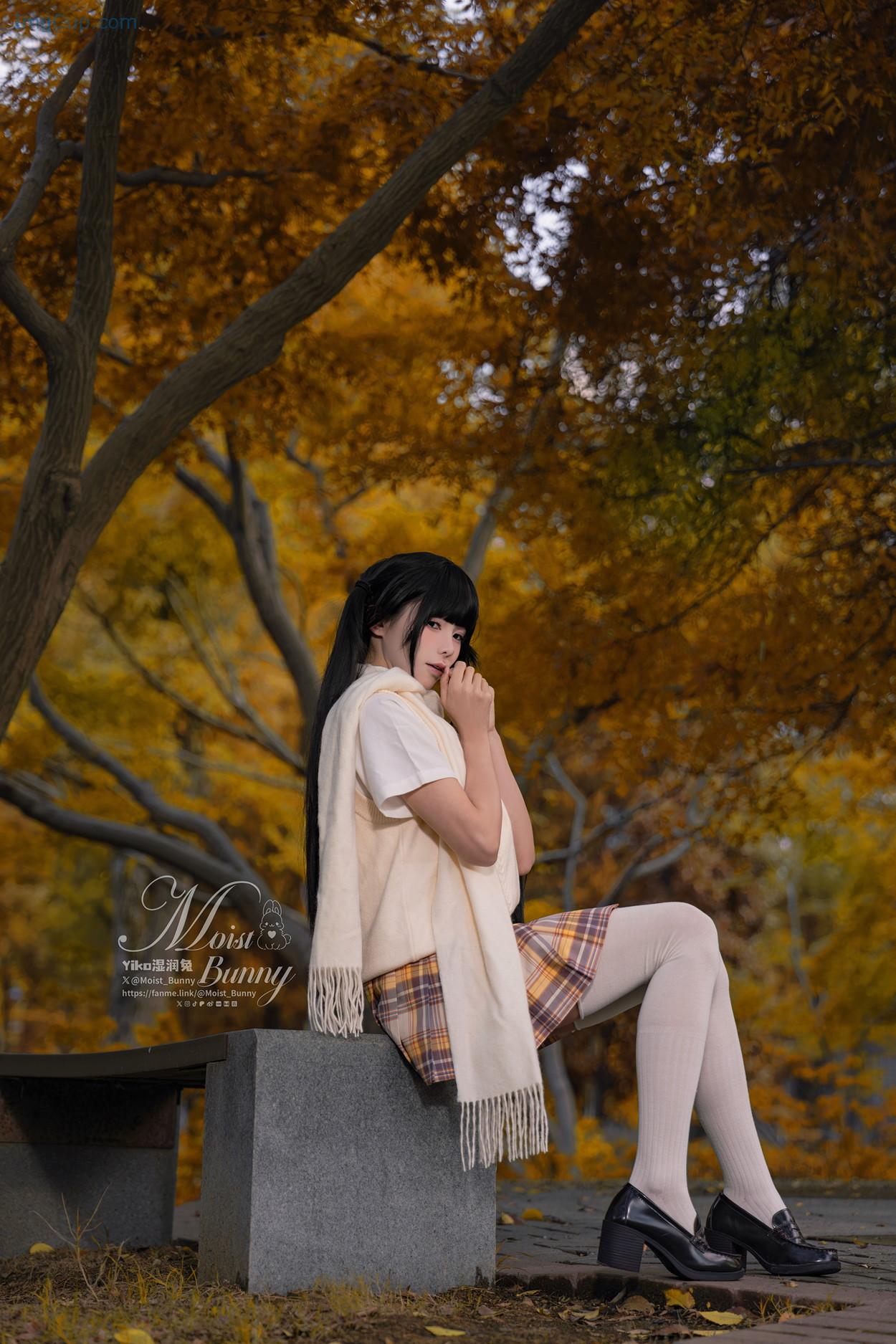 COS03V084_5.jpg COS03V084 5