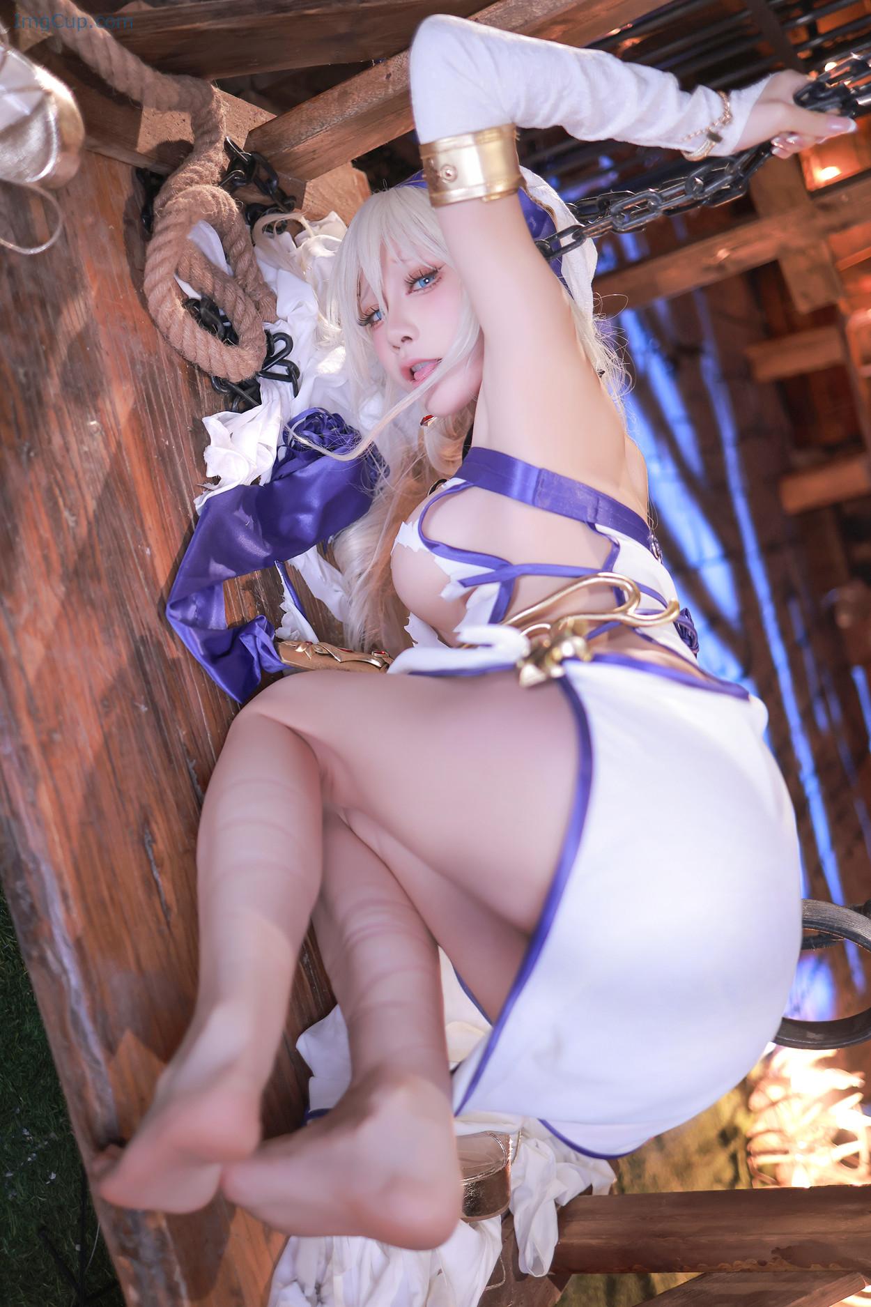 COS03V087_50.jpg COS03V087 50