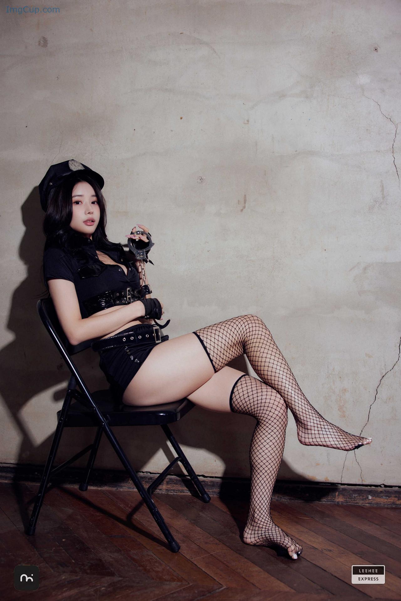 LEBE243A_9.jpg LEBE243A 9