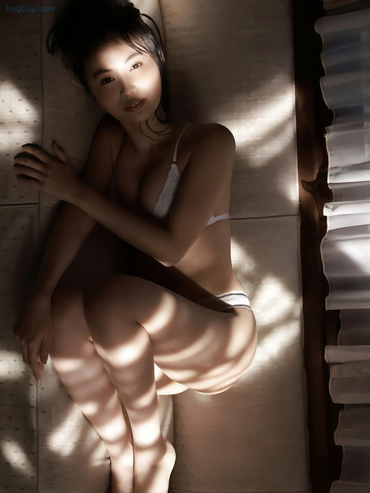 LUKAMONO1_11.jpeg LUKAMONO1 11