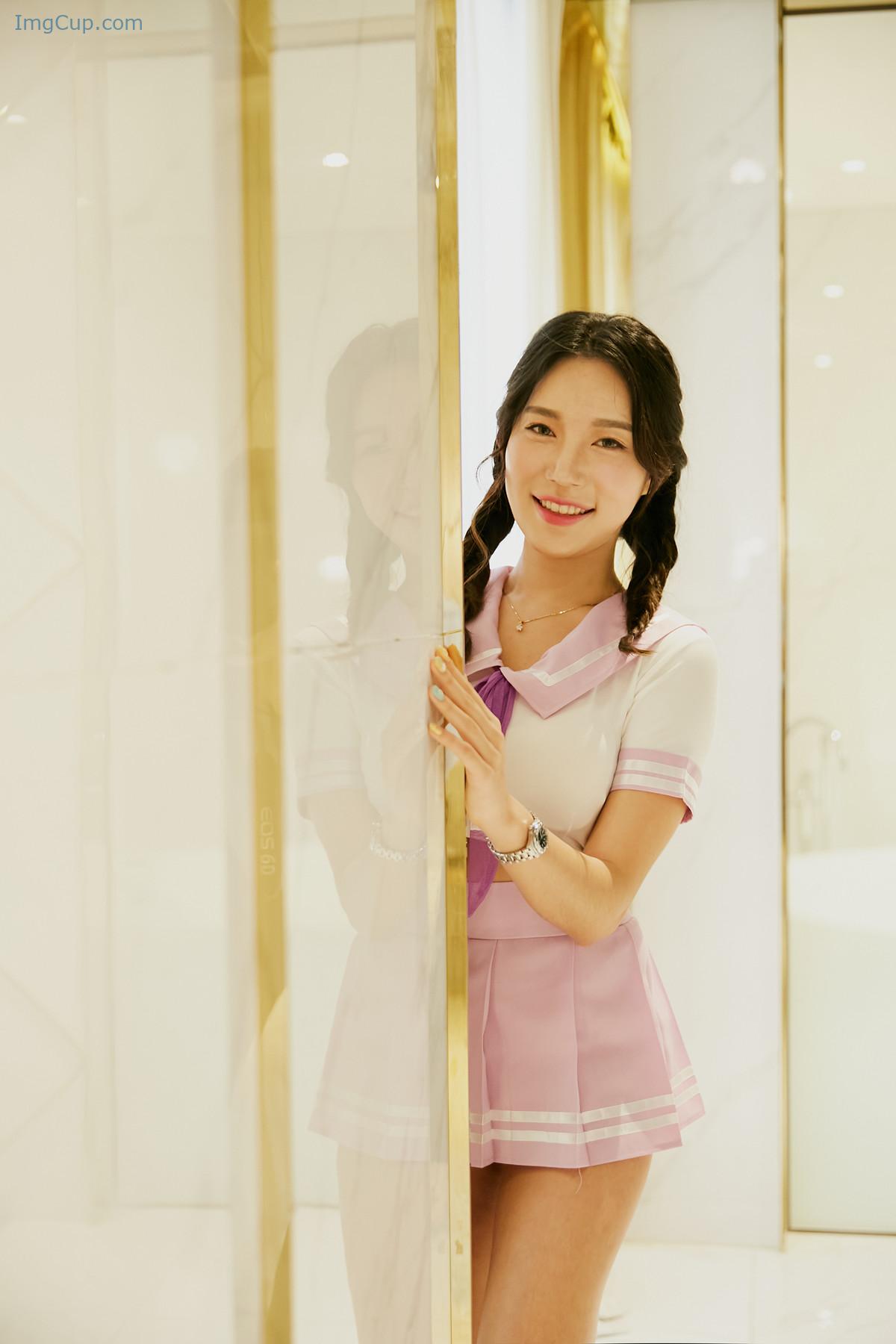 MINISEEYOU_7.jpg MINISEEYOU 7