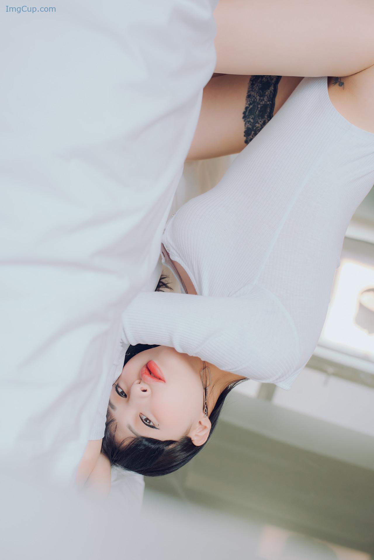 PURE64VOL1_17.jpg PURE64VOL1 17