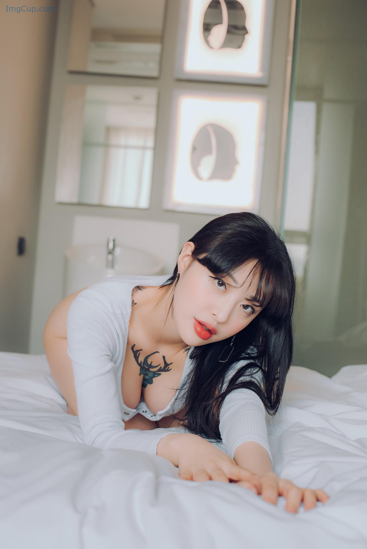 PURE64VOL1_18.jpg PURE64VOL1 18