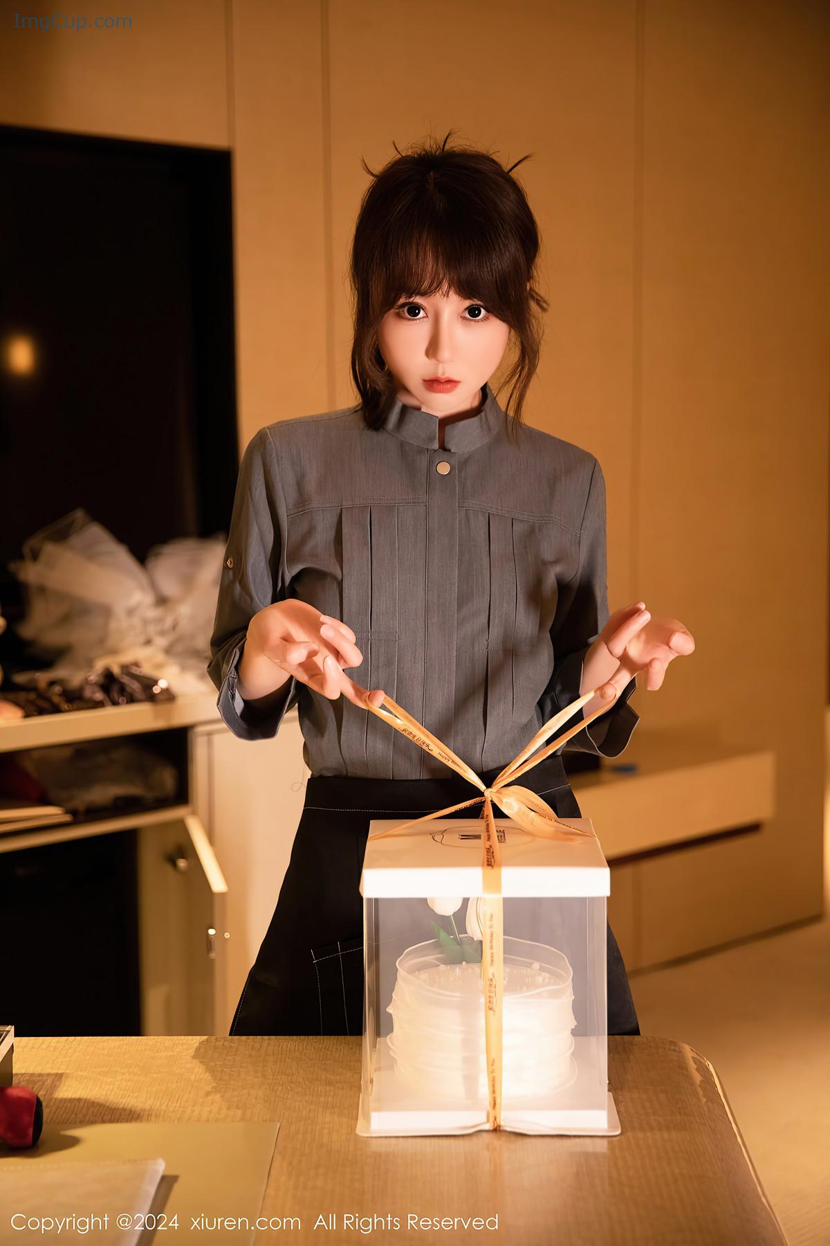 REN03B008_10.jpg REN03B008 10