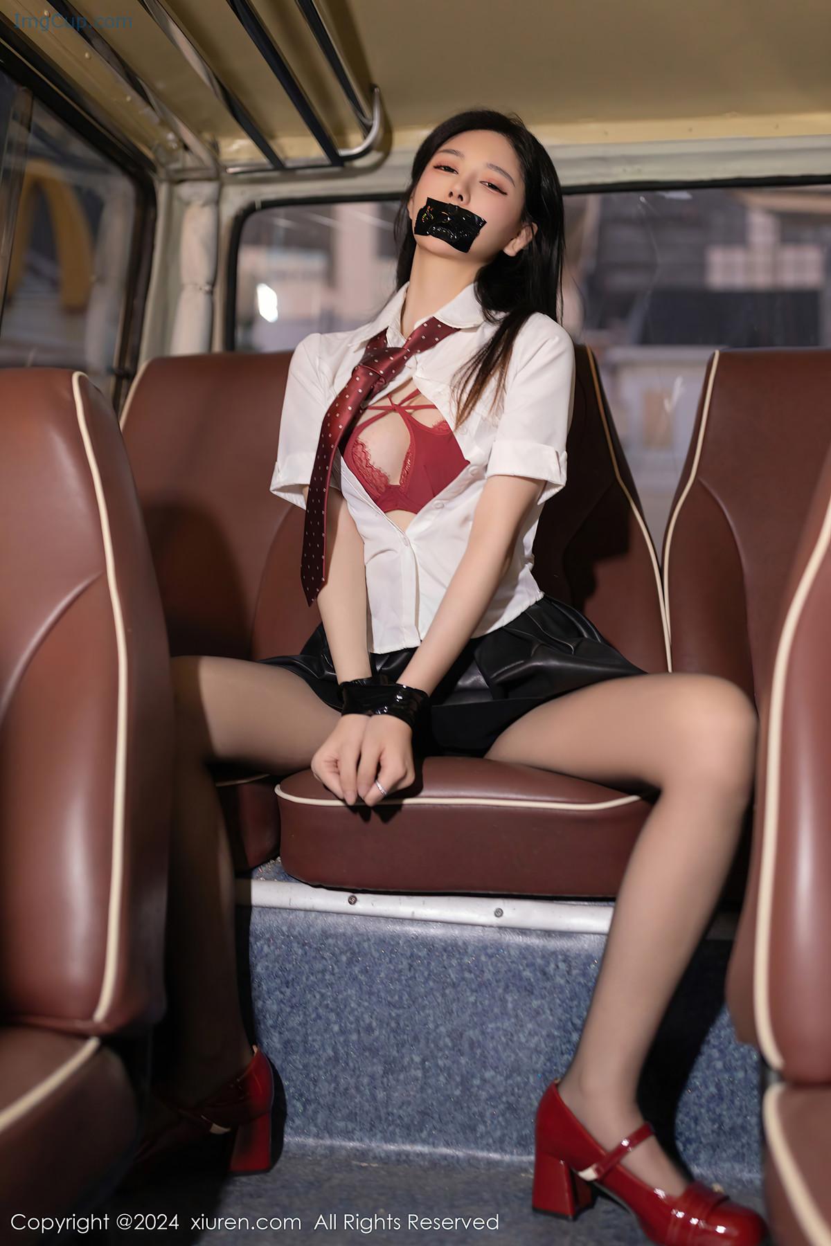 REN03B019_13.jpg REN03B019 13