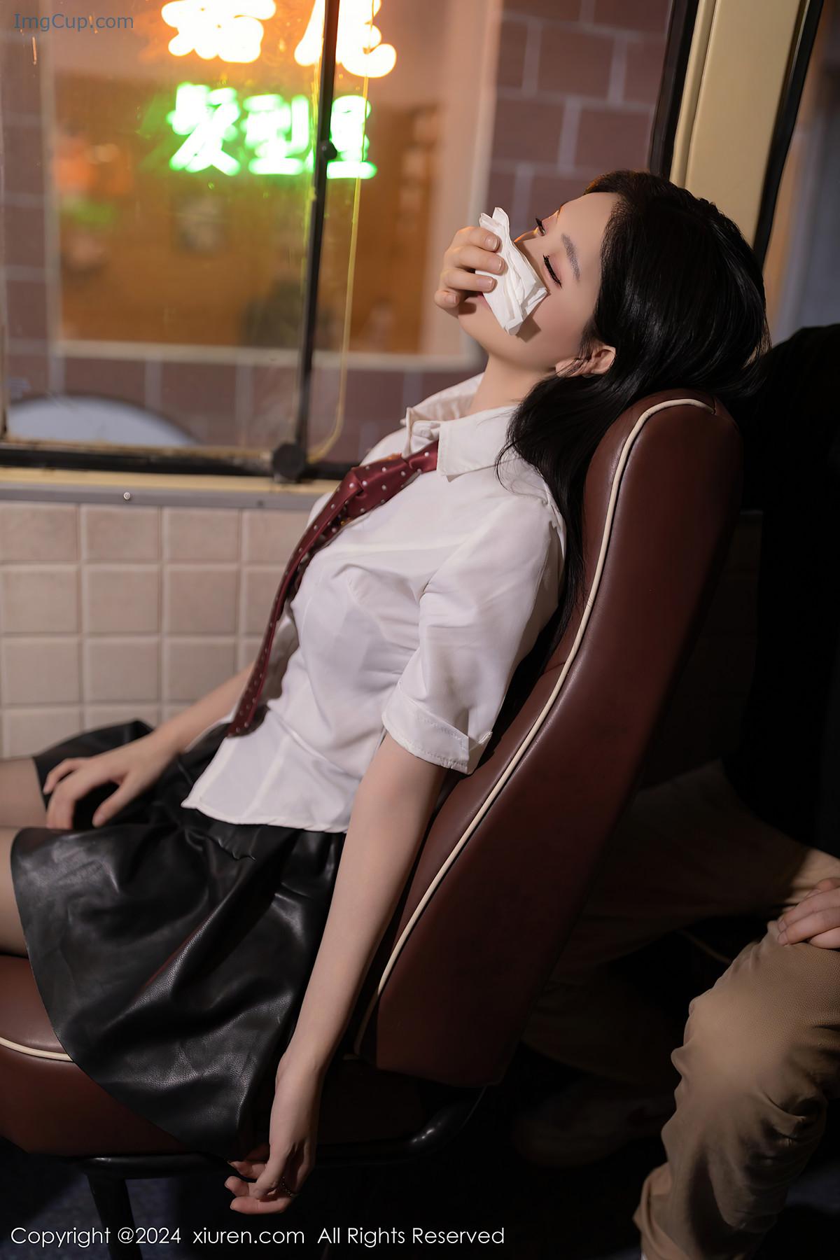 REN03B019_7.jpg REN03B019 7