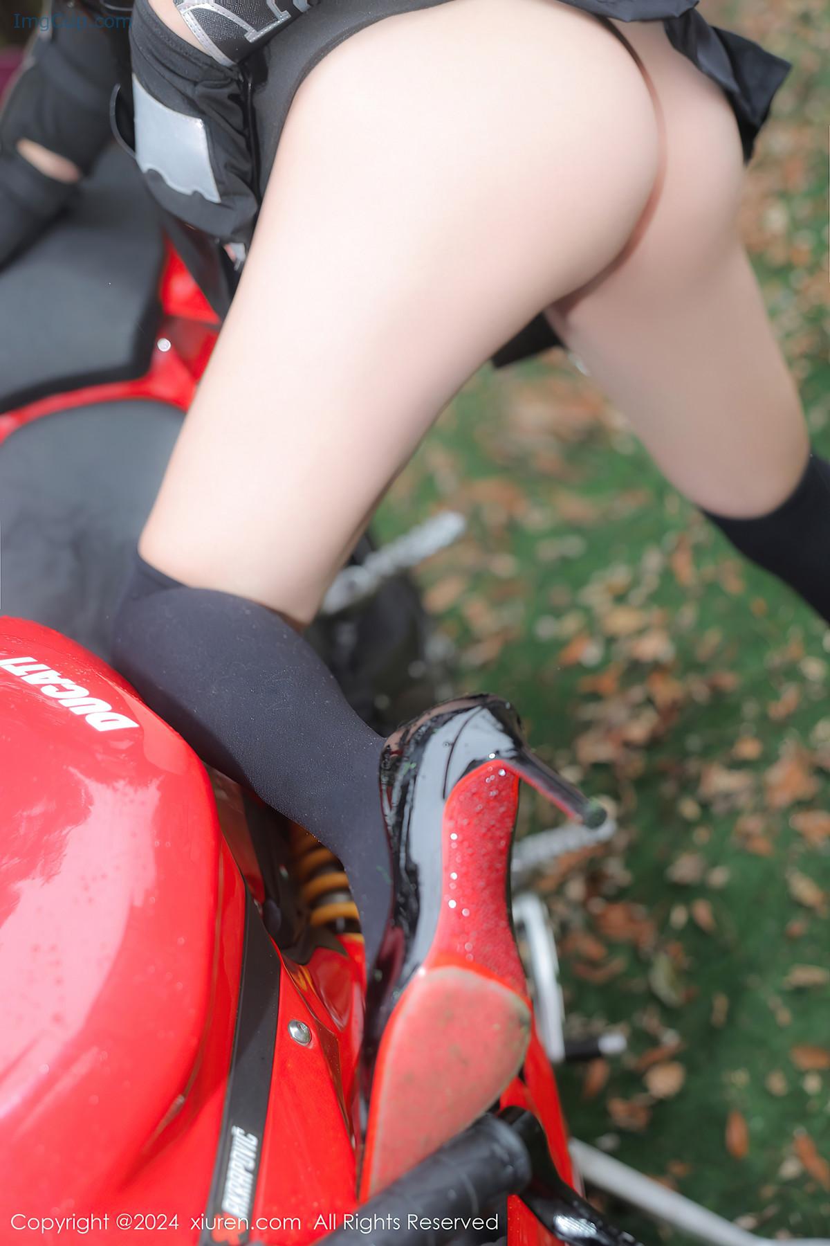 REN03B024_9.jpg REN03B024 9