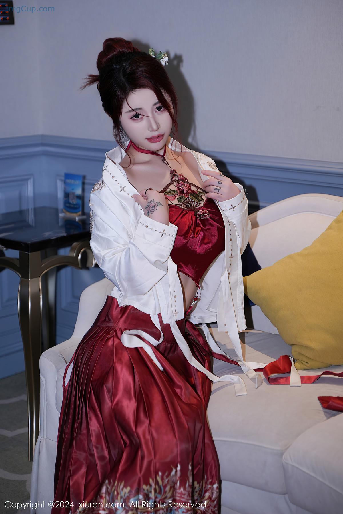 REN03V036_21.jpg REN03V036 21