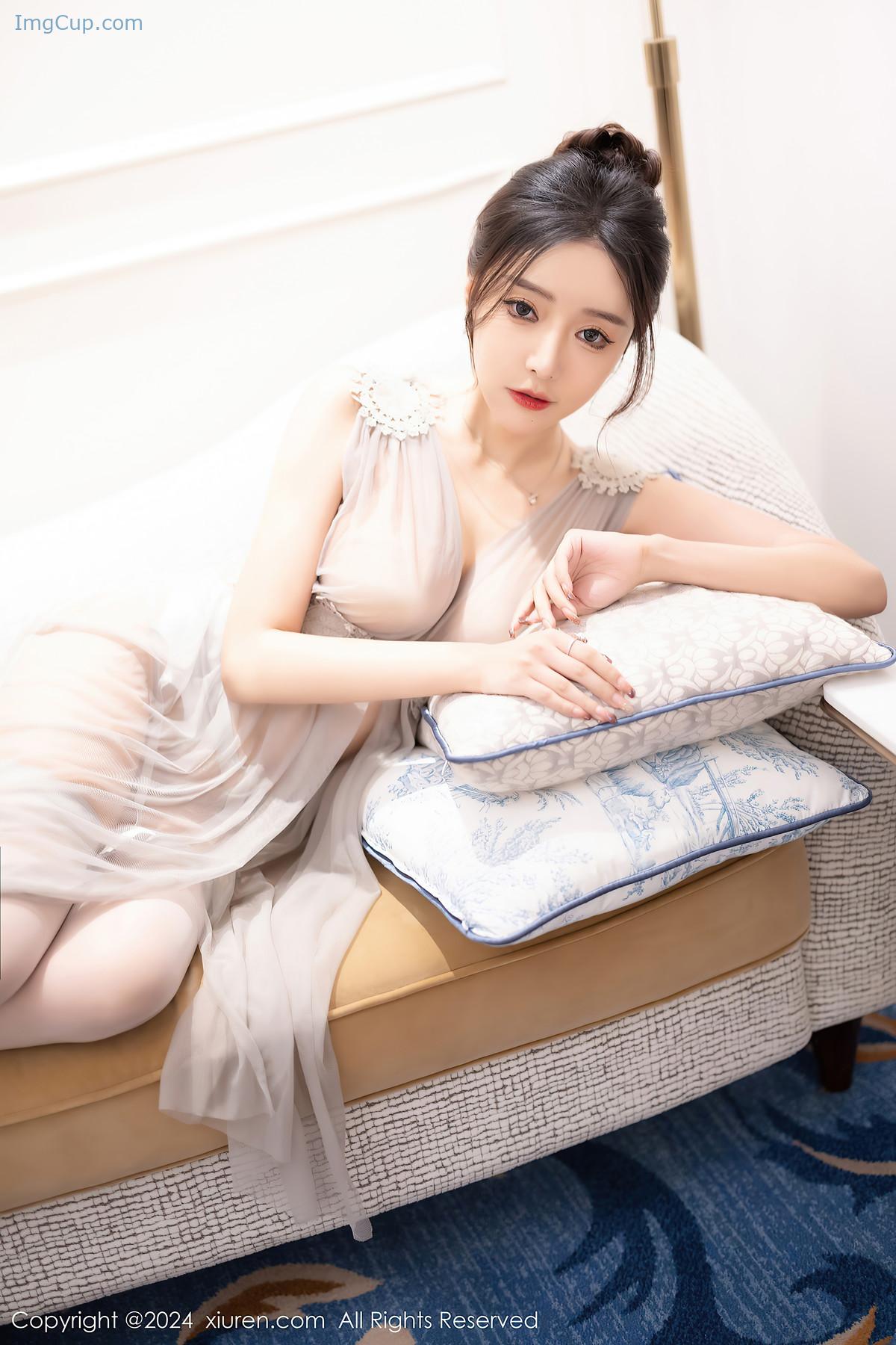 REN03V038_40.jpg REN03V038 40