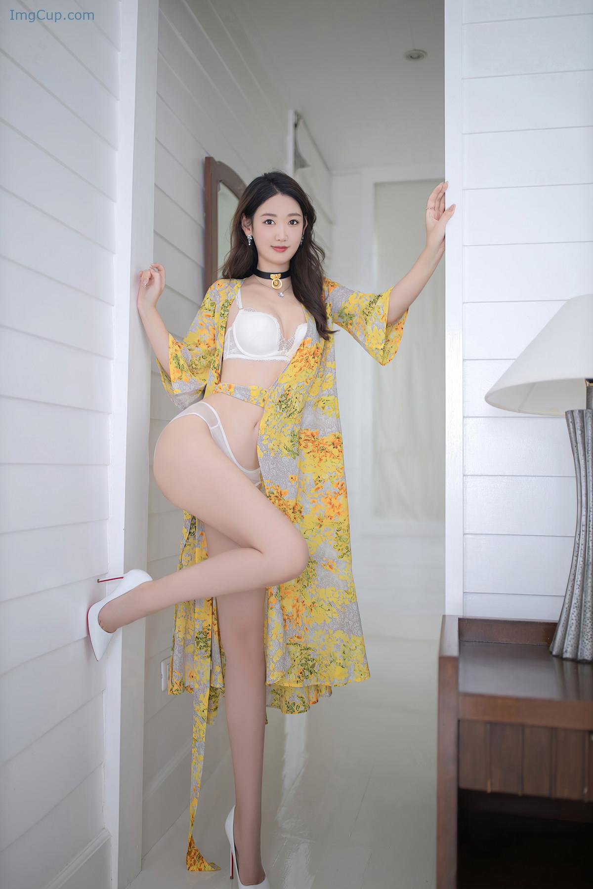 REN03V063_6.jpg REN03V063 6