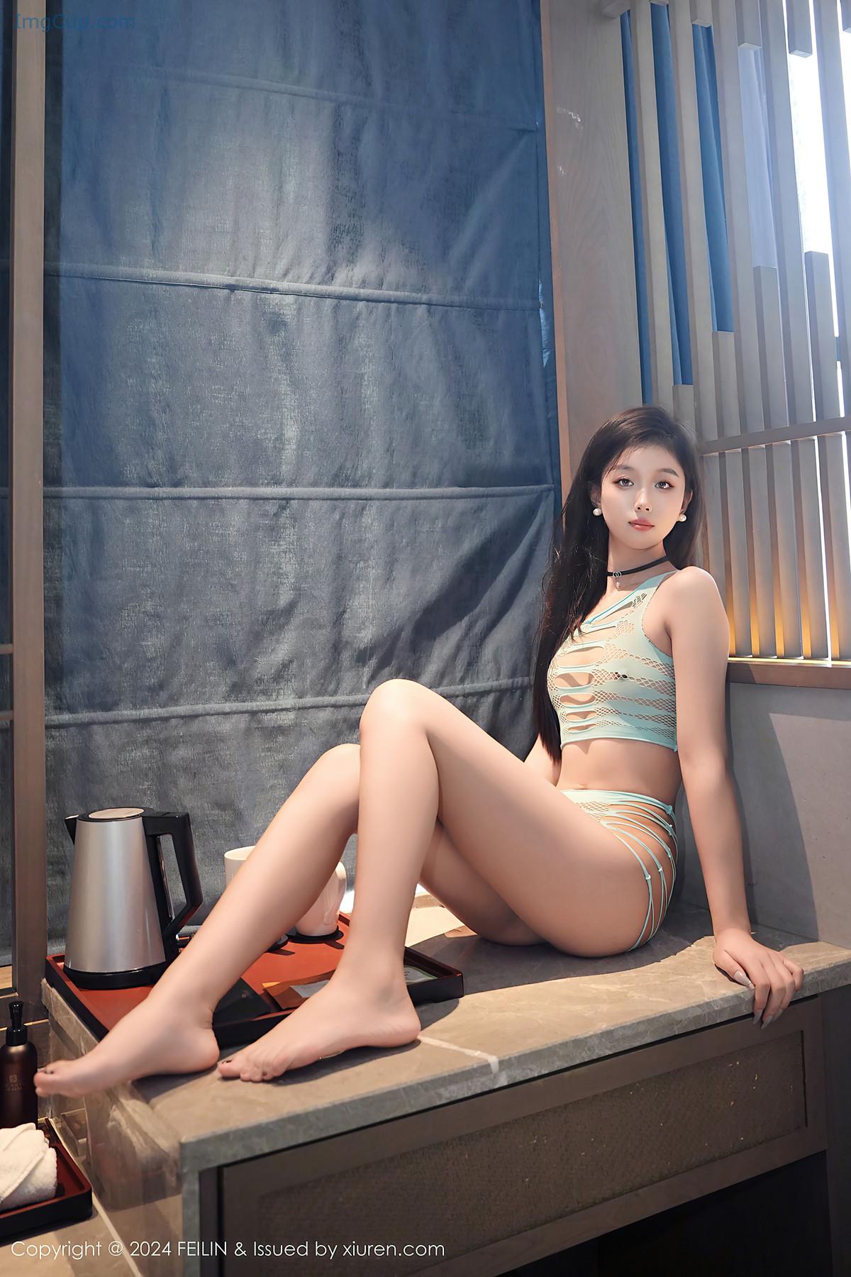 REN03V065_16.jpg REN03V065 16