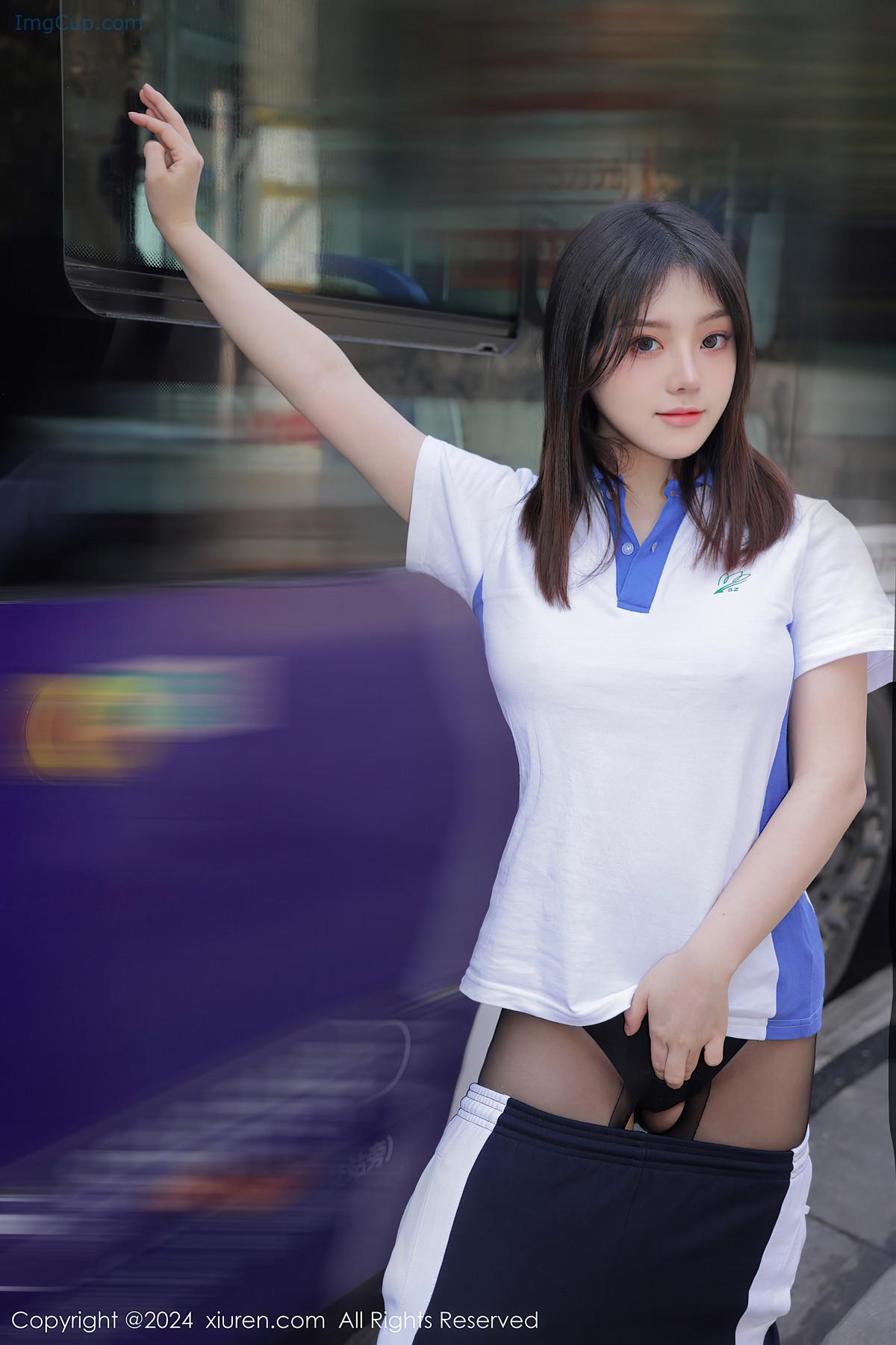 REN03V066_14.jpg REN03V066 14