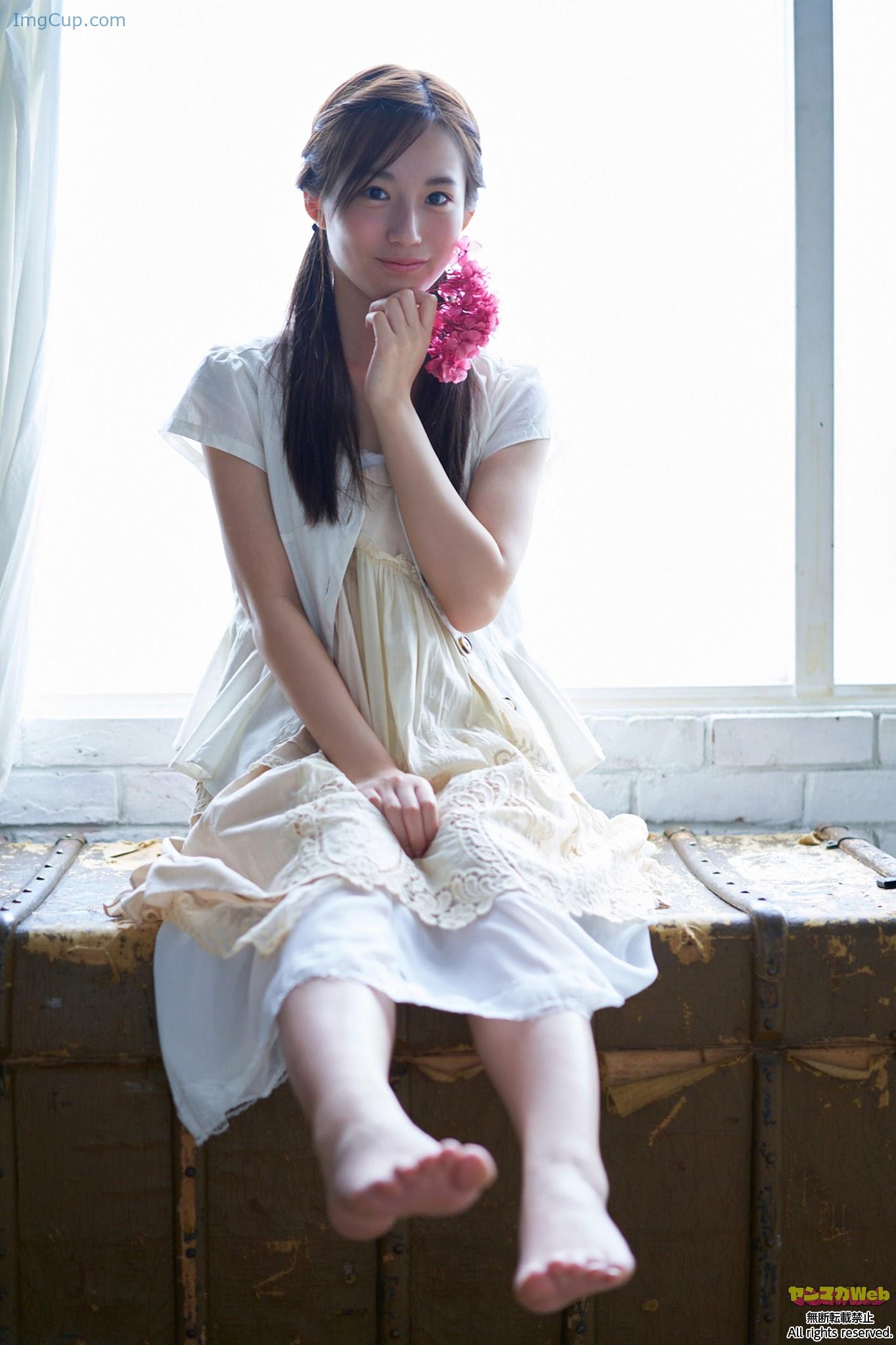 SAYAKA46N1_6.jpg SAYAKA46N1 6