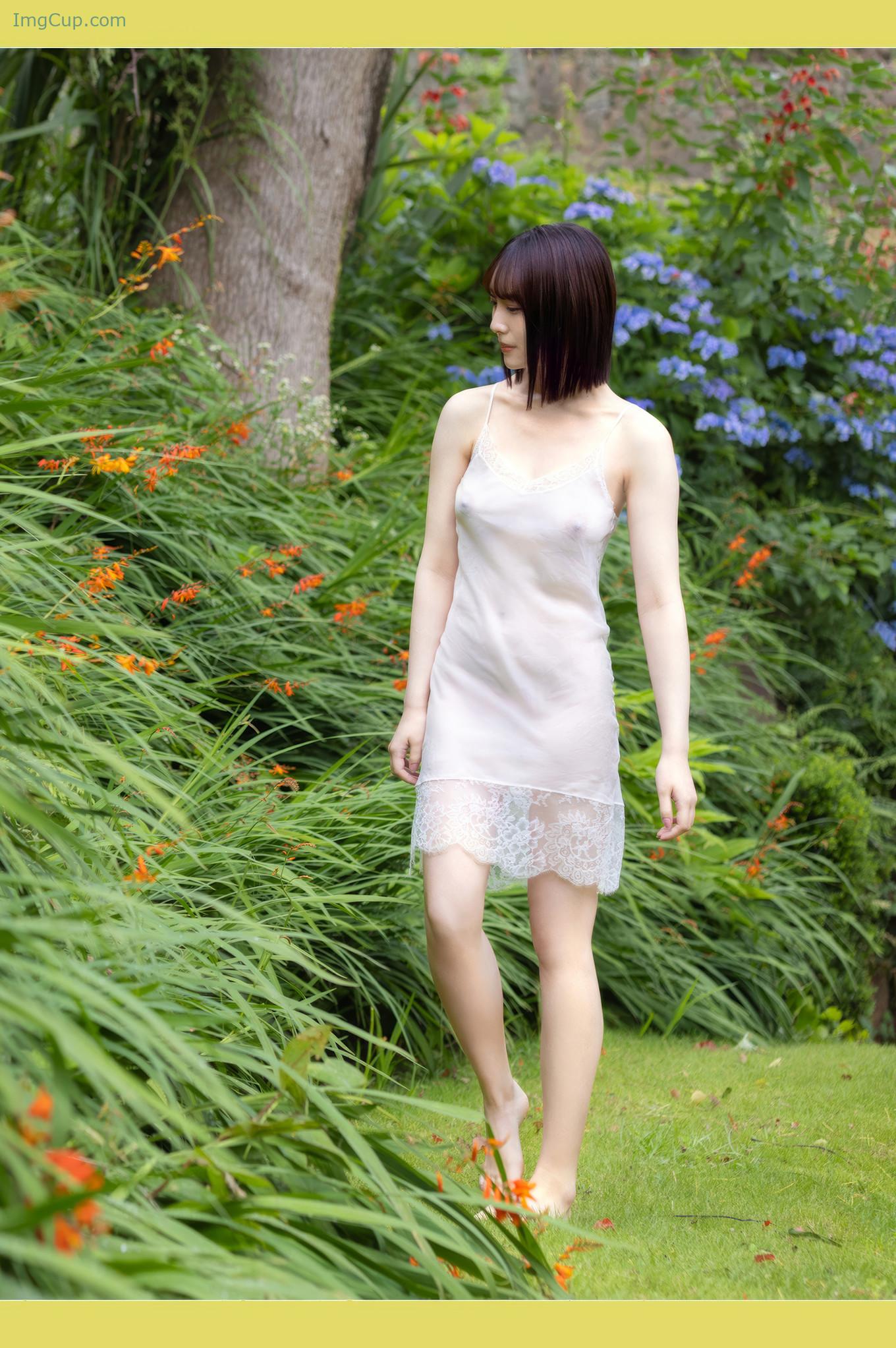 SHIZUHANA3_1.jpeg SHIZUHANA3 1