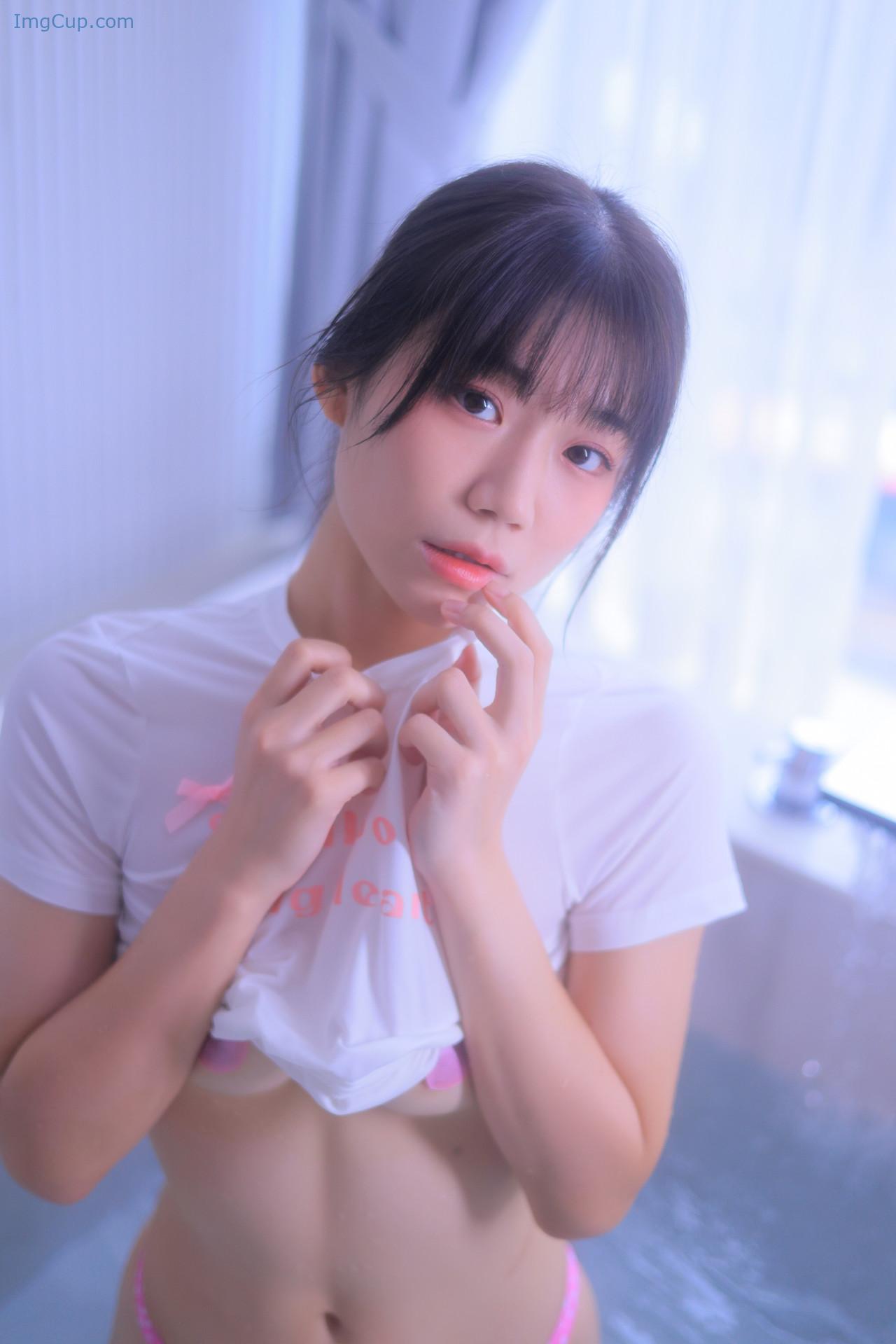 YUIWETWET1_30.jpg YUIWETWET1 30