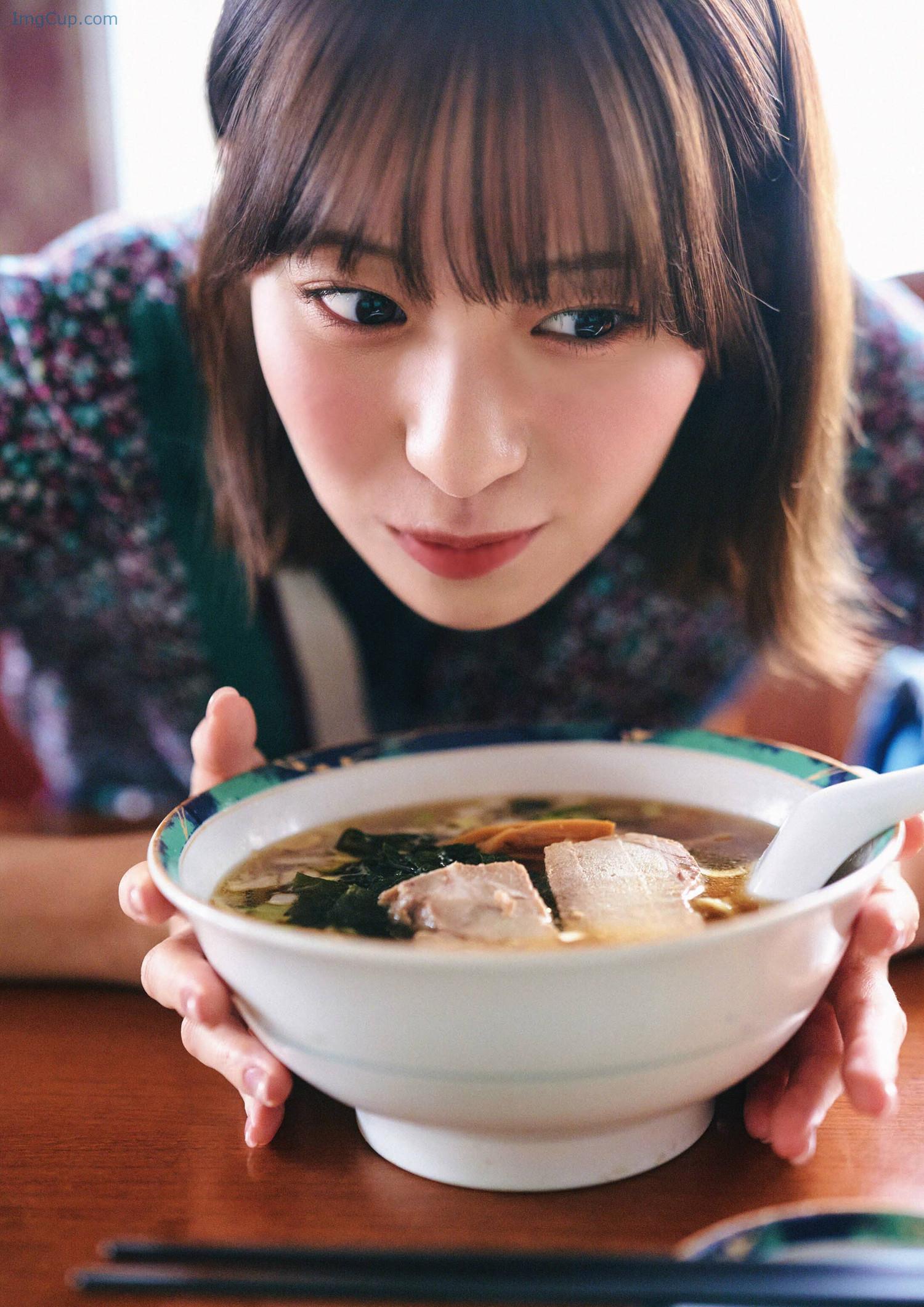 BROD02NANA_5.jpg BROD02NANA 5