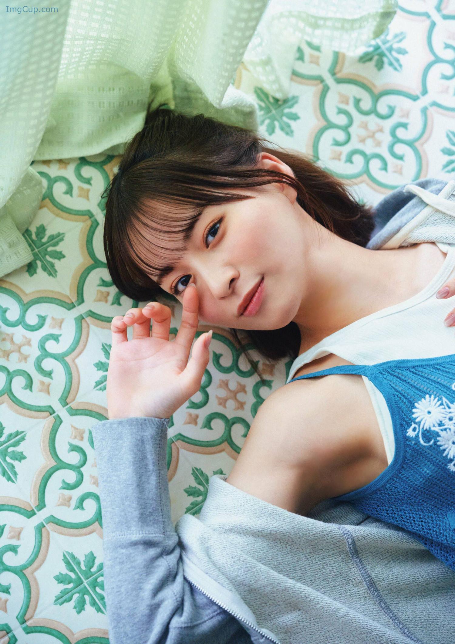 BROD02NANA_9.jpg BROD02NANA 9