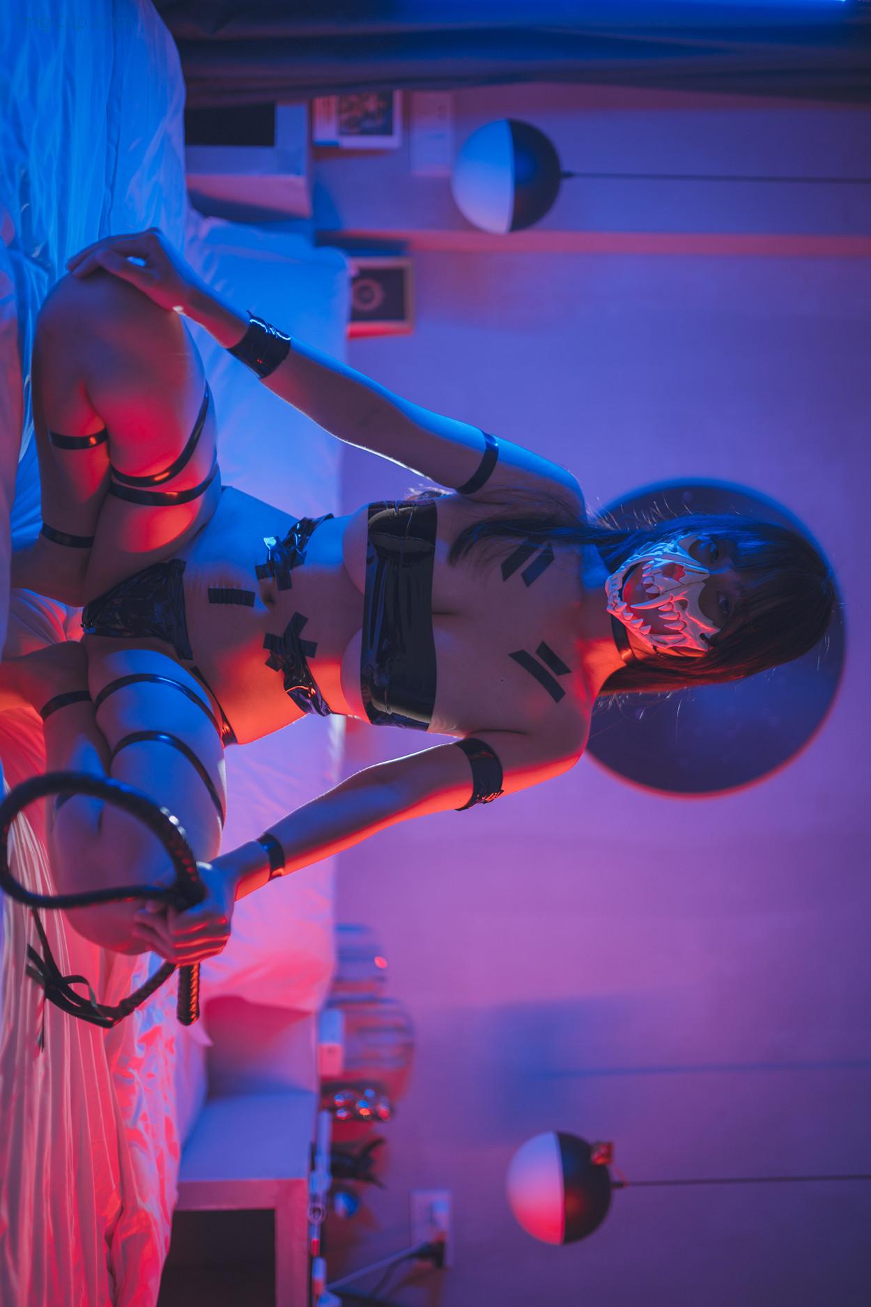 COS03V096_32.jpg COS03V096 32