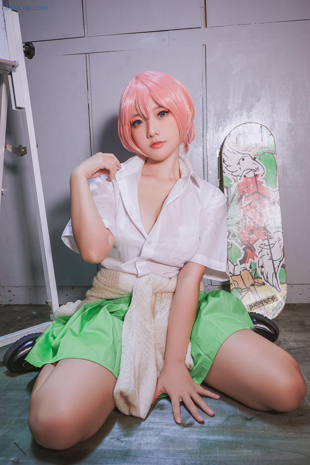 COS04A004_12.jpg COS04A004 12