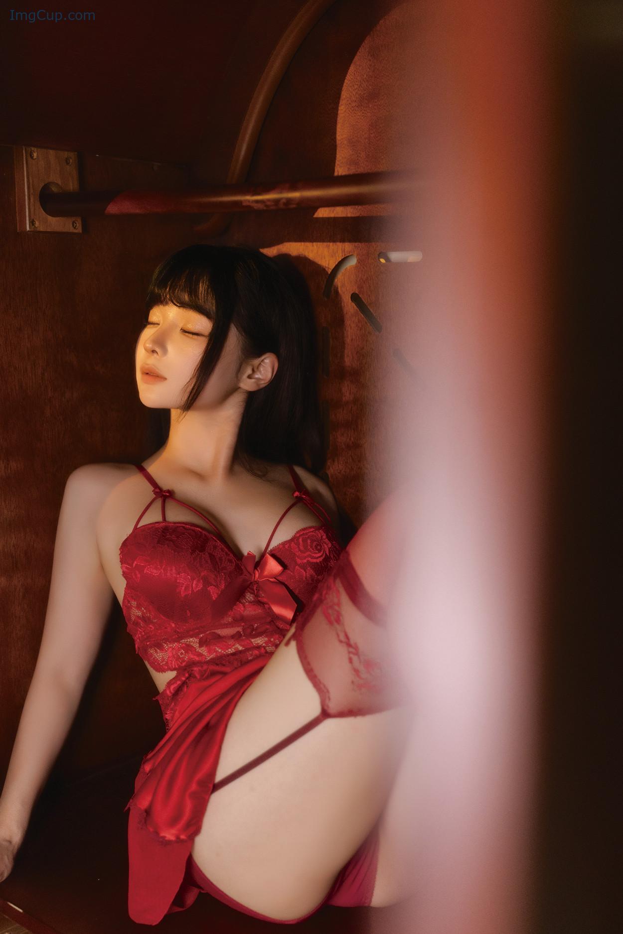 COS04A033_47.jpg COS04A033 47