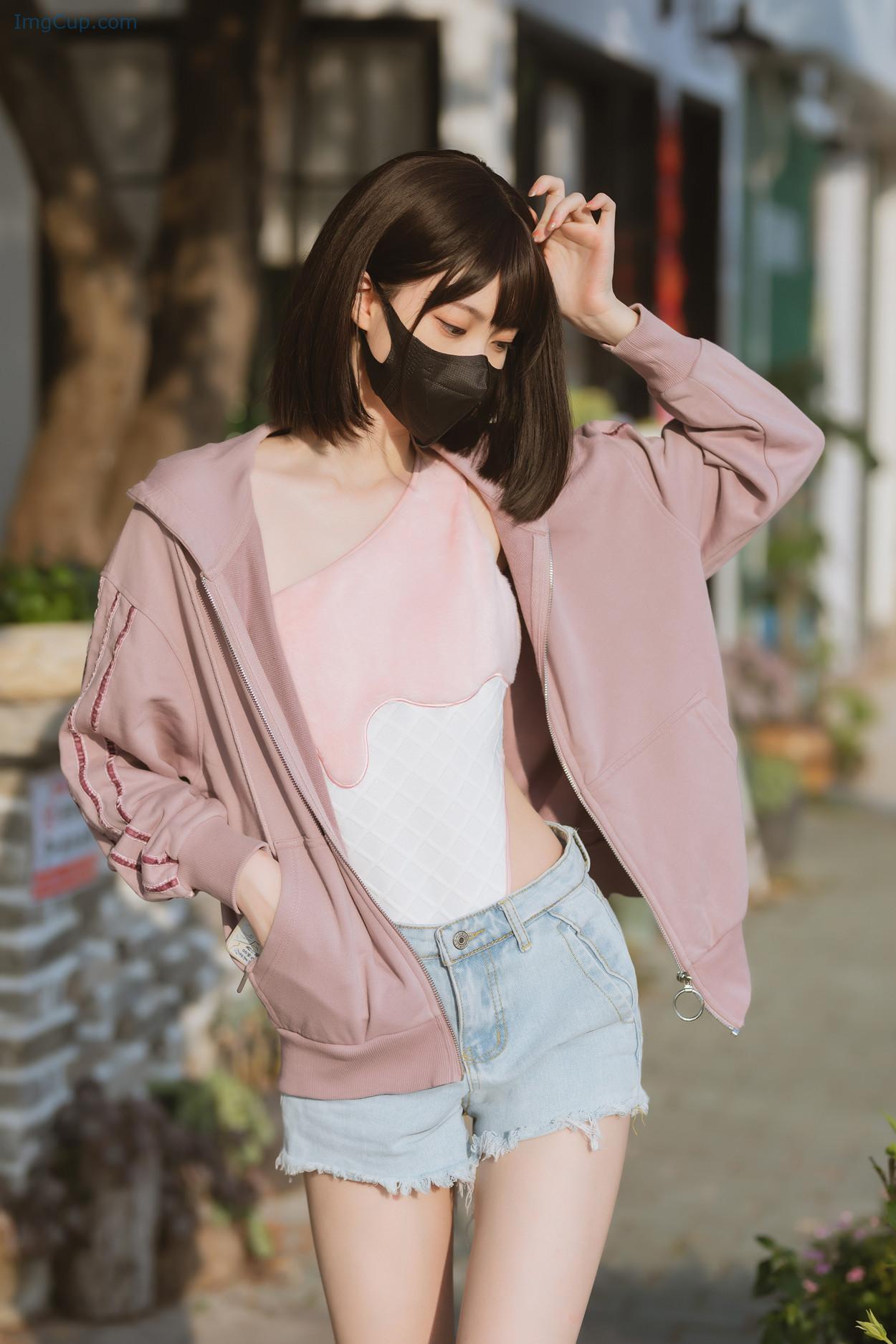 COS04A034_1.jpg COS04A034 1