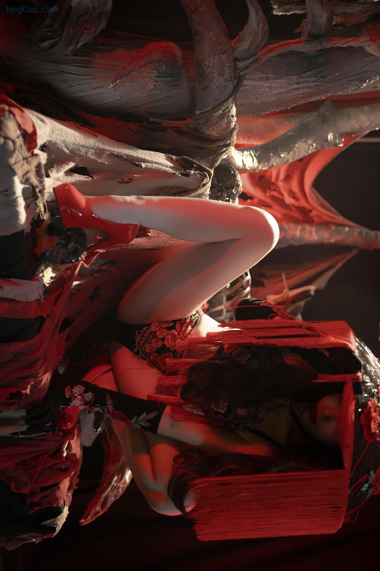 COS04A036_50.jpg COS04A036 50