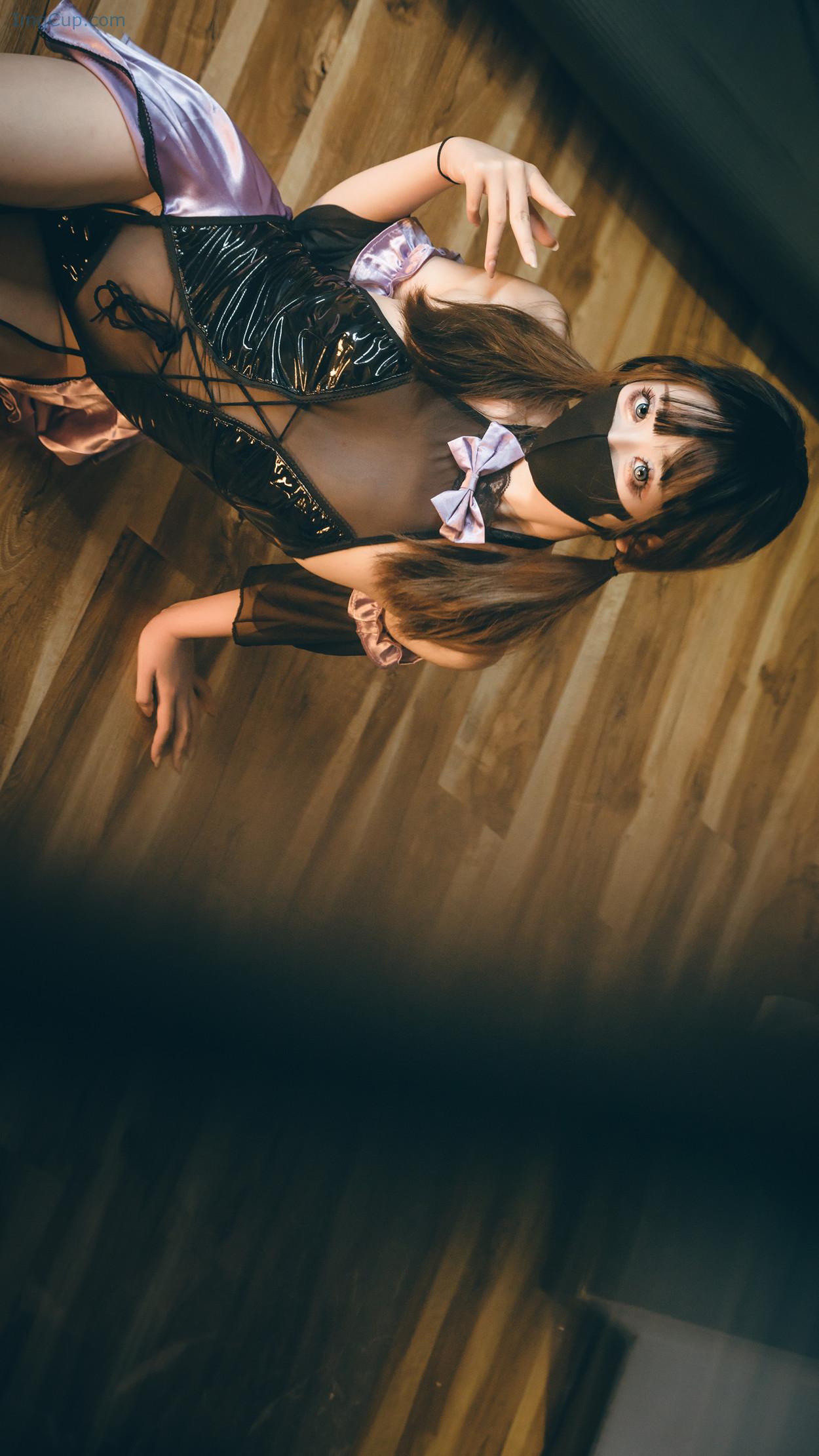 COS04A039_11.jpg COS04A039 11