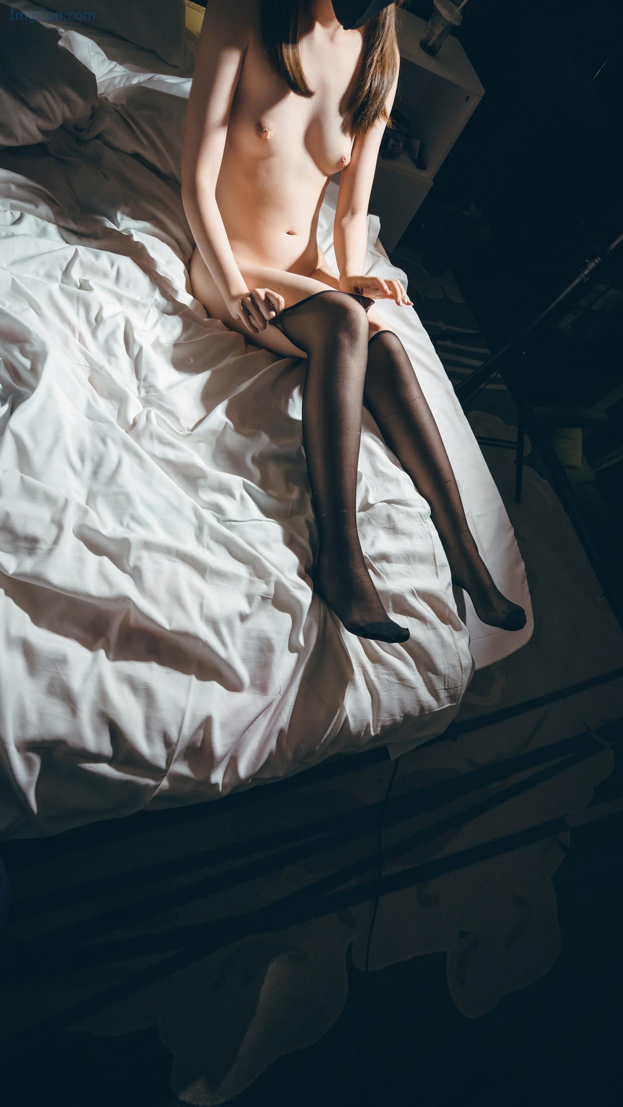 COS04A039_64.jpg COS04A039 64