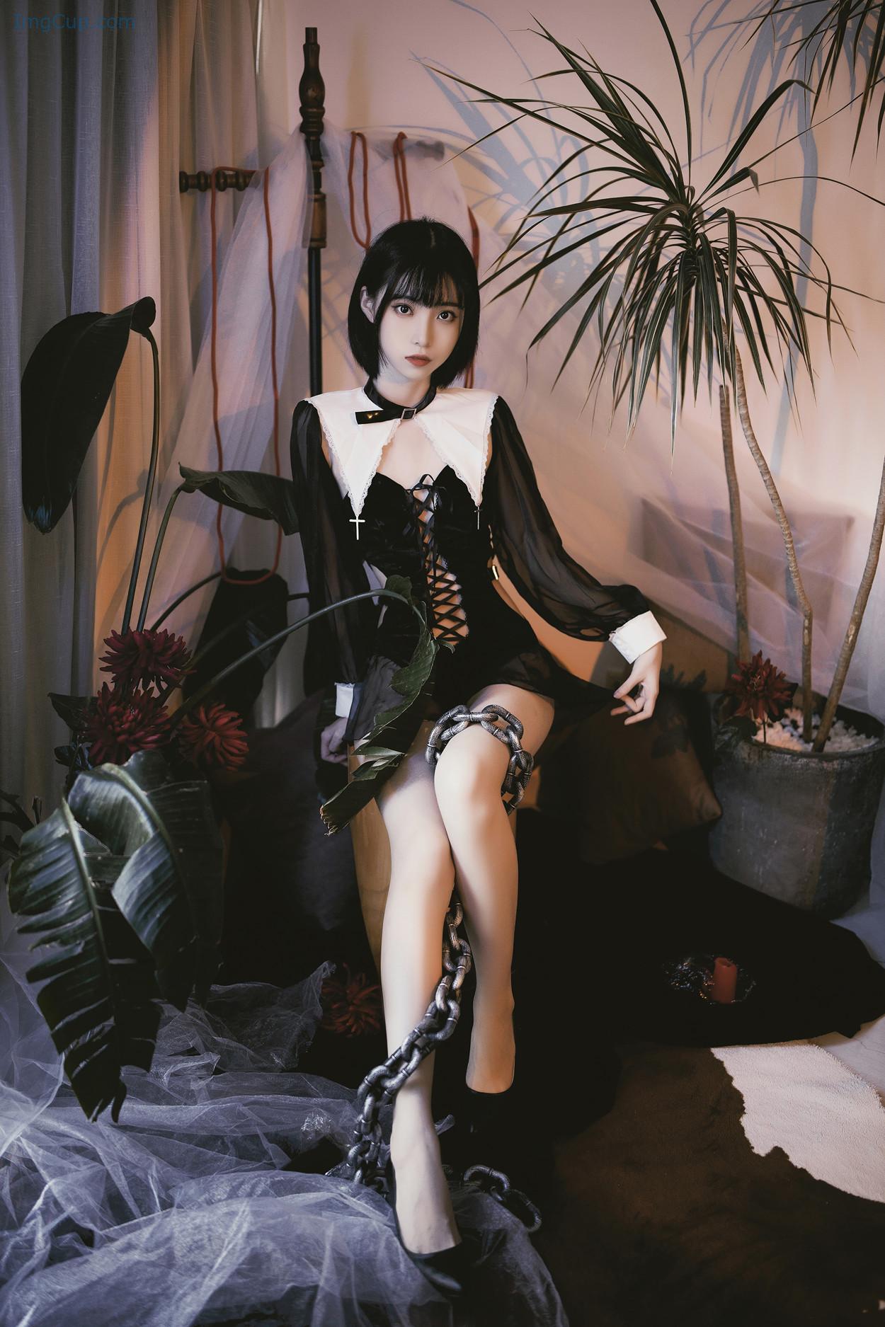 COS04A053_1.jpg COS04A053 1