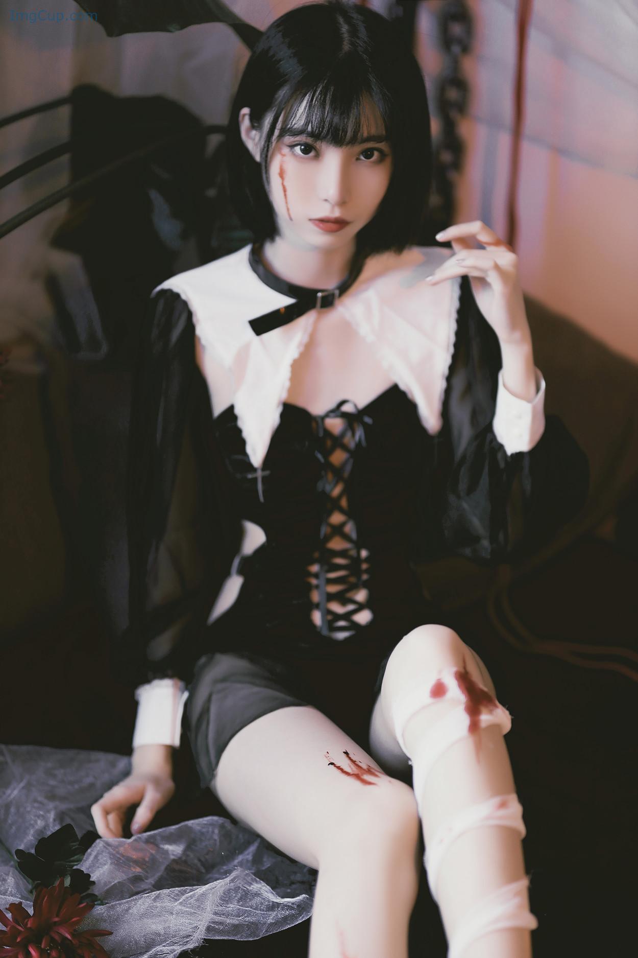 COS04A053_12.jpg COS04A053 12