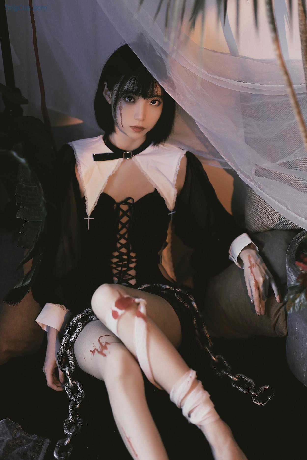 COS04A053_22.jpg COS04A053 22