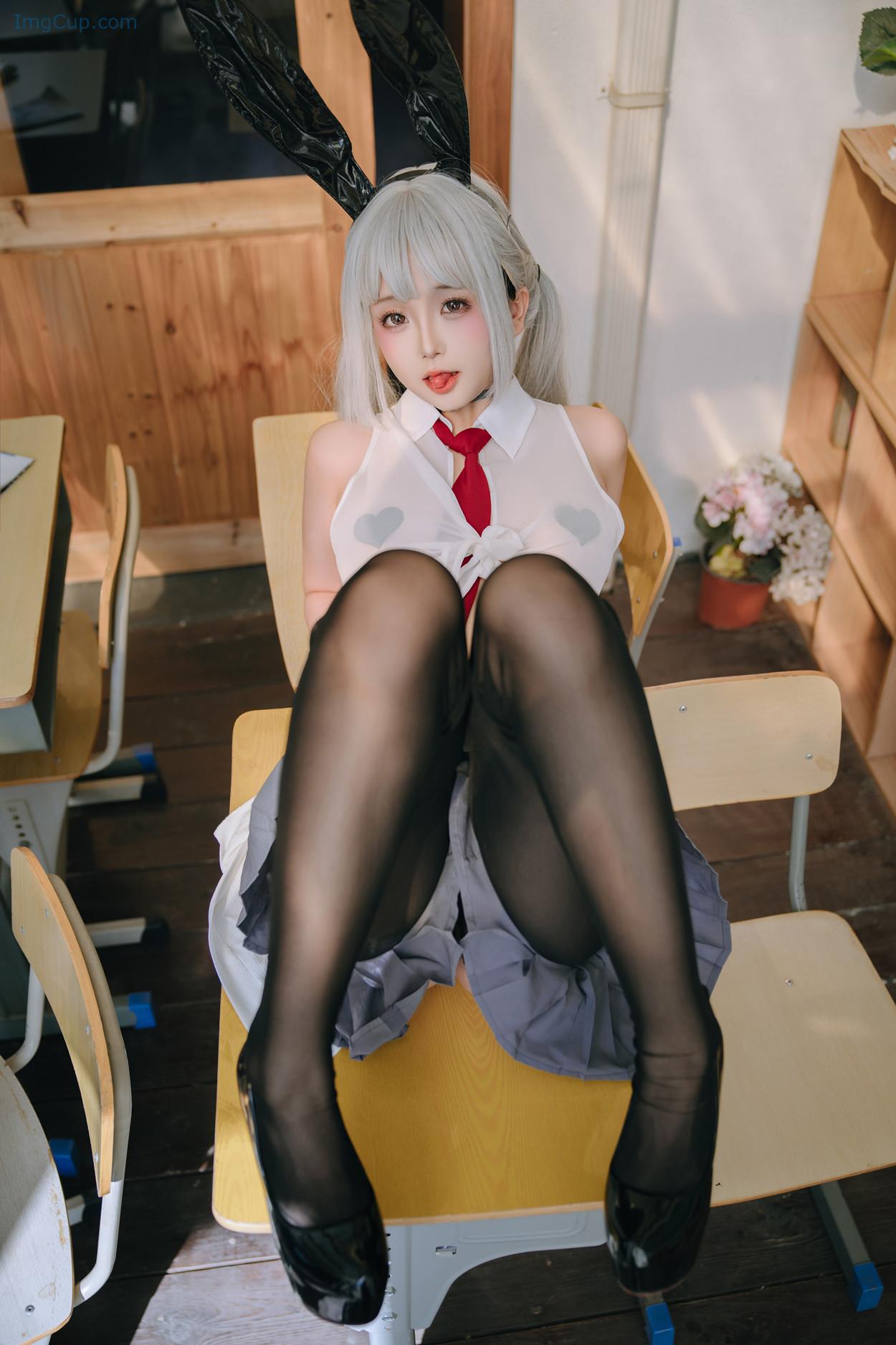 COS04A056_26.jpg COS04A056 26