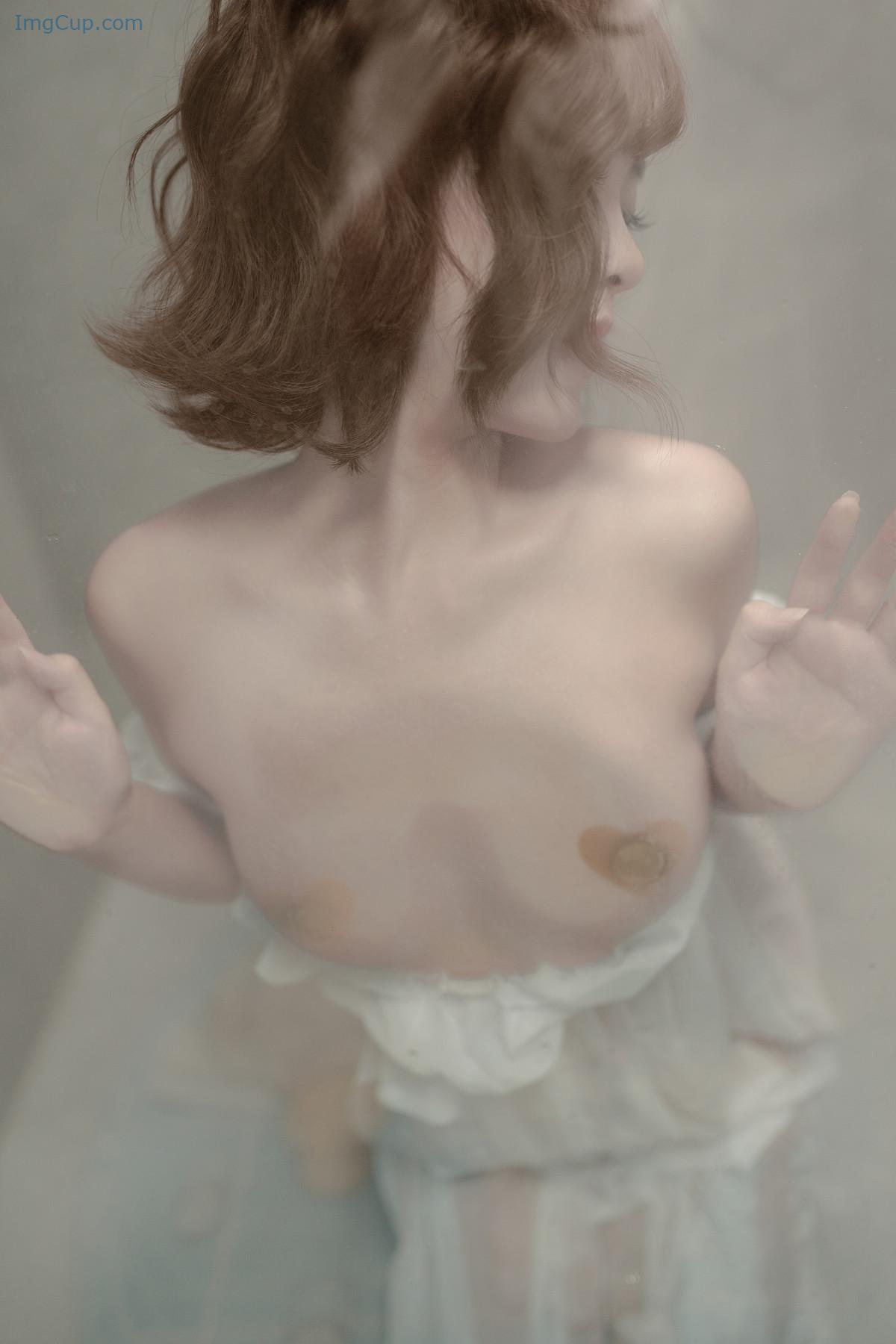 COS04A071_32.jpg COS04A071 32