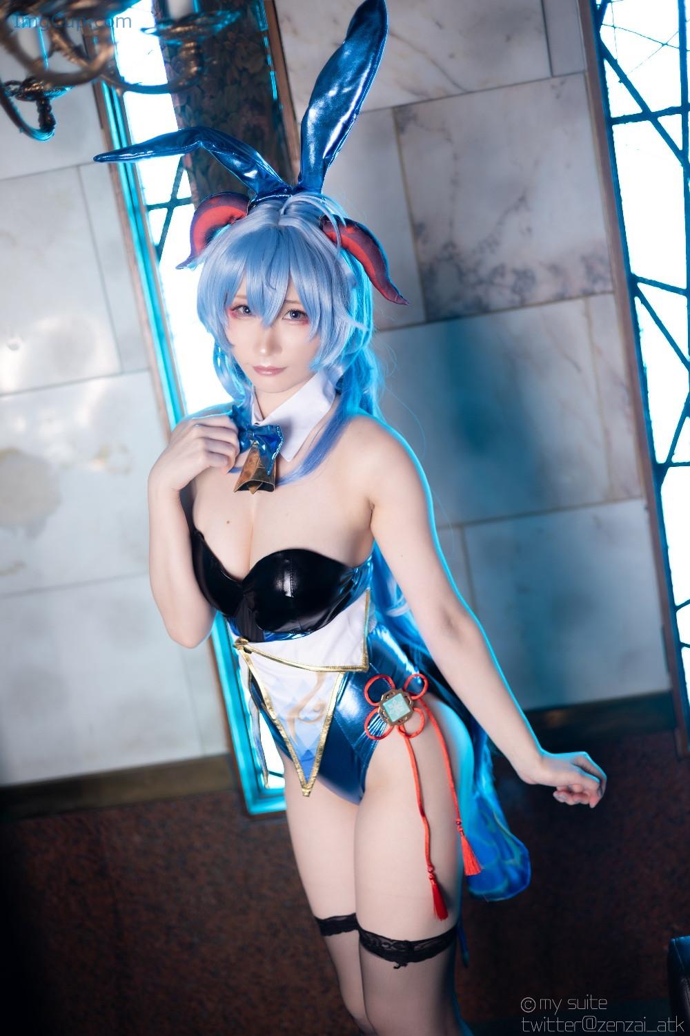 COS04A075_7.jpg COS04A075 7